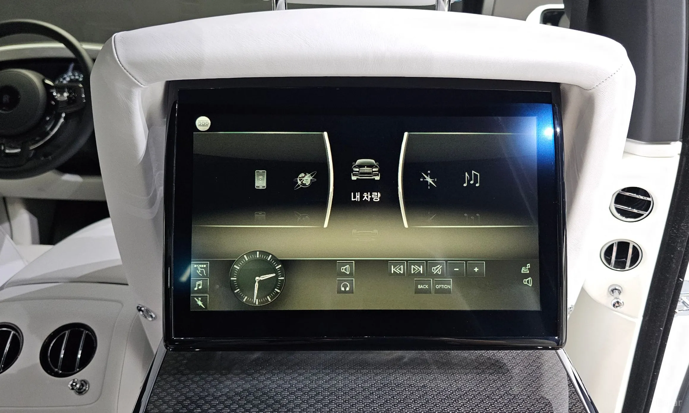 Rolls-Royce Ghost 2nd Generation превью 17