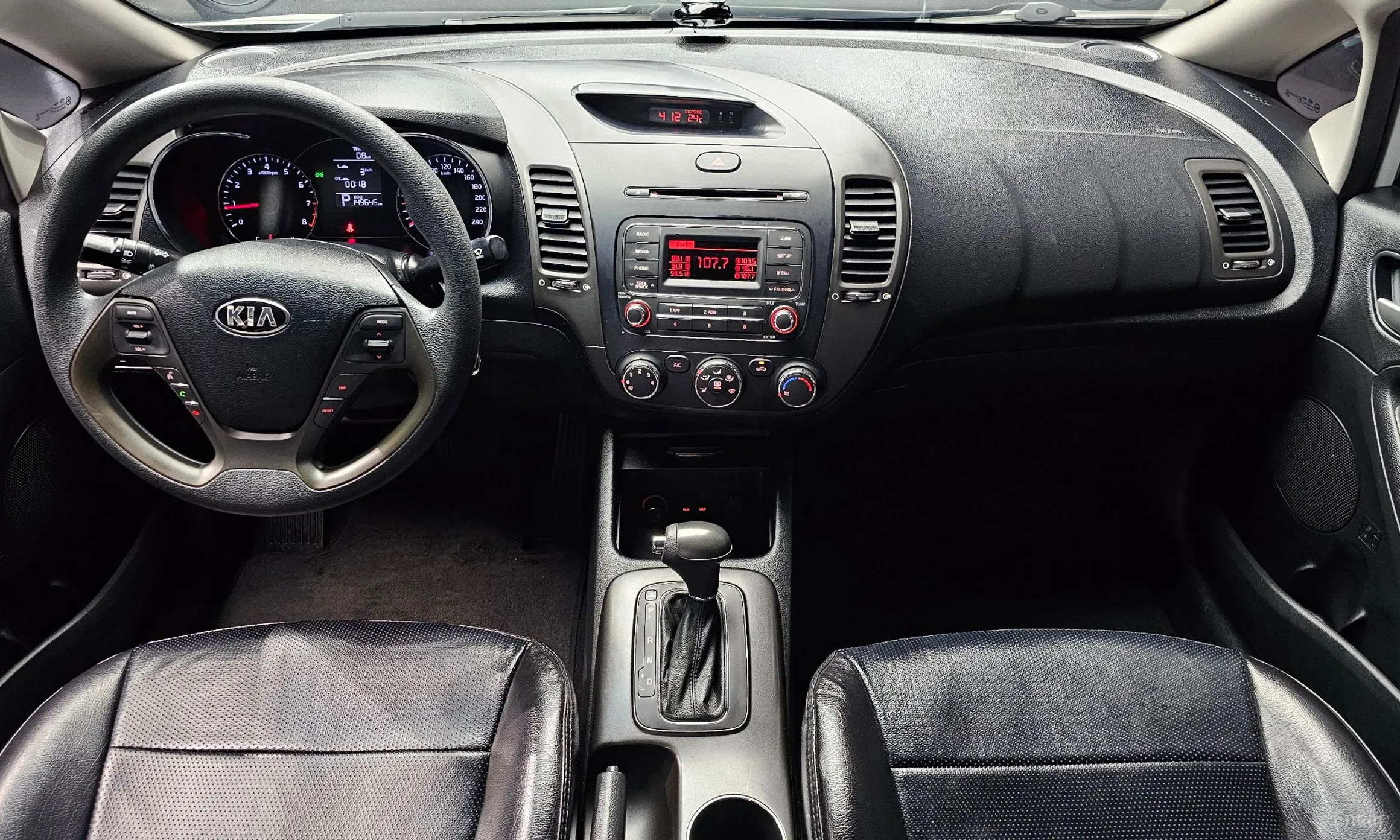Kia K3 превью 4