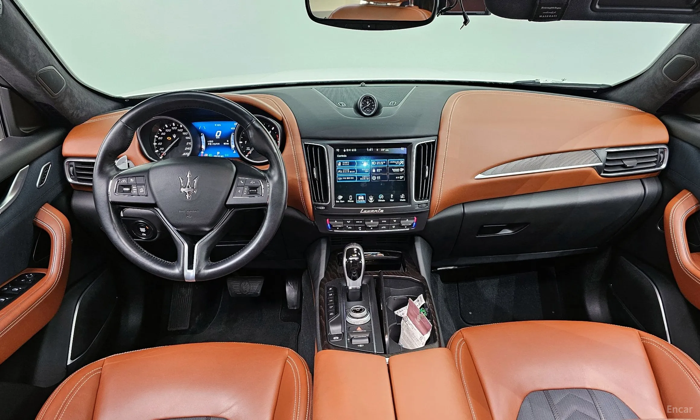 Maserati Levante превью 7