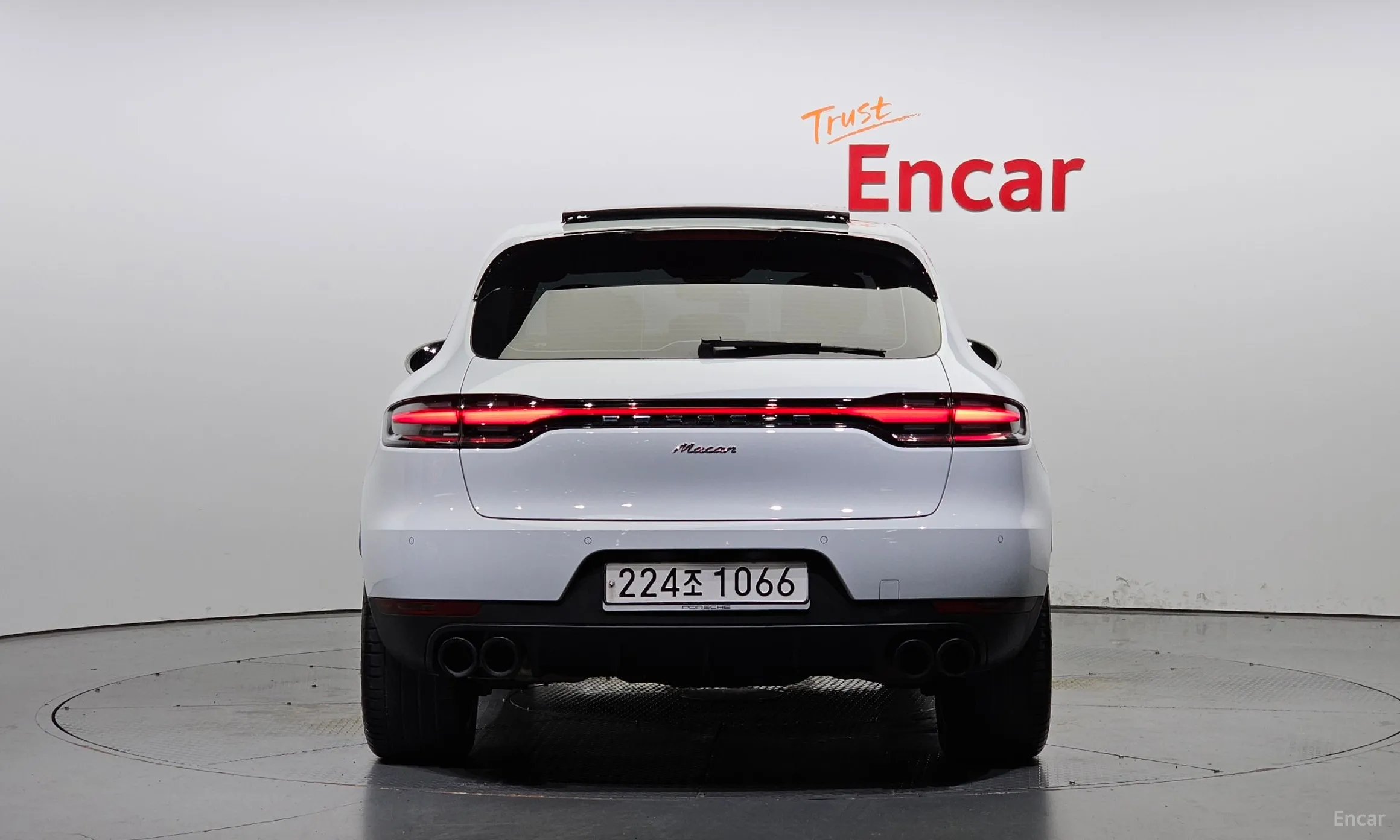 Porsche Macan превью 3