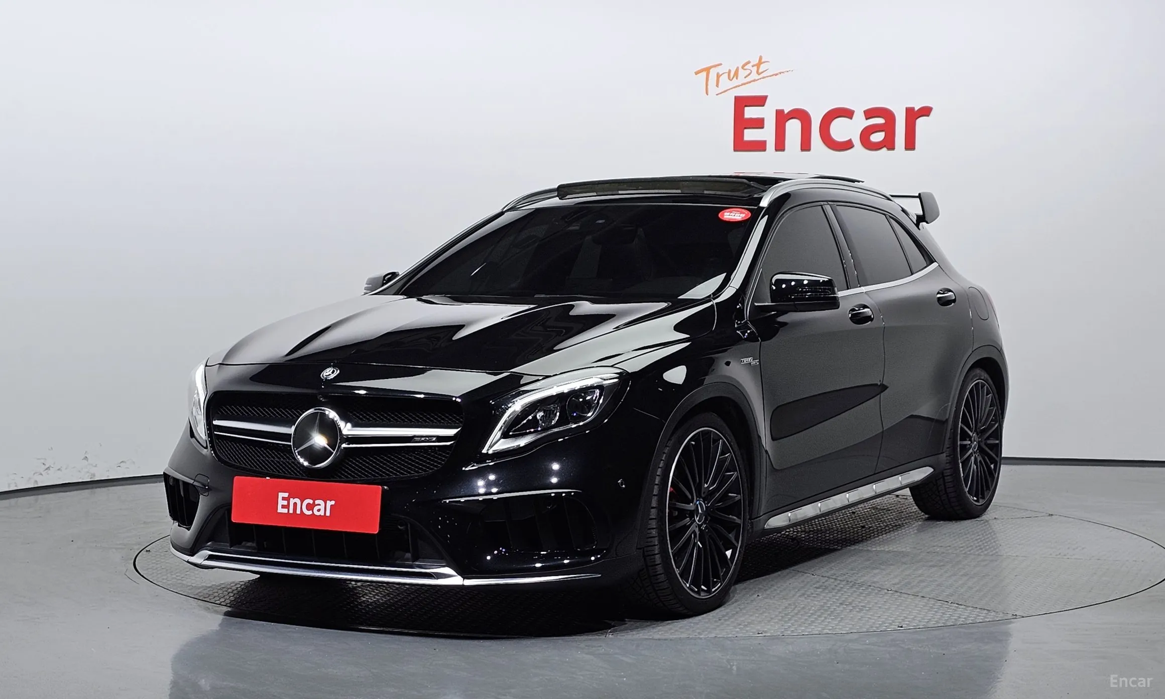 Mercedes Benz GLA-Class X156