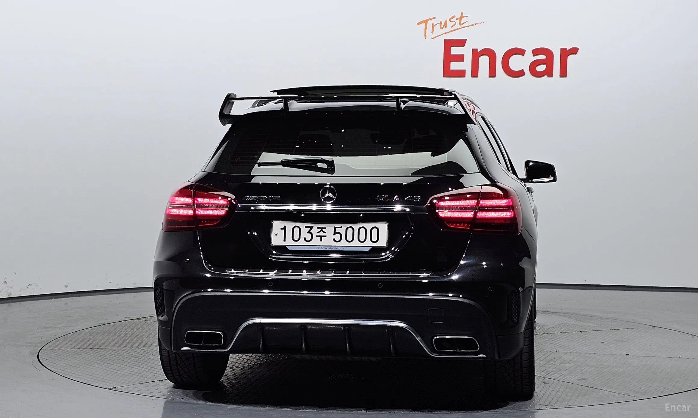 Mercedes Benz GLA-Class X156 превью 3