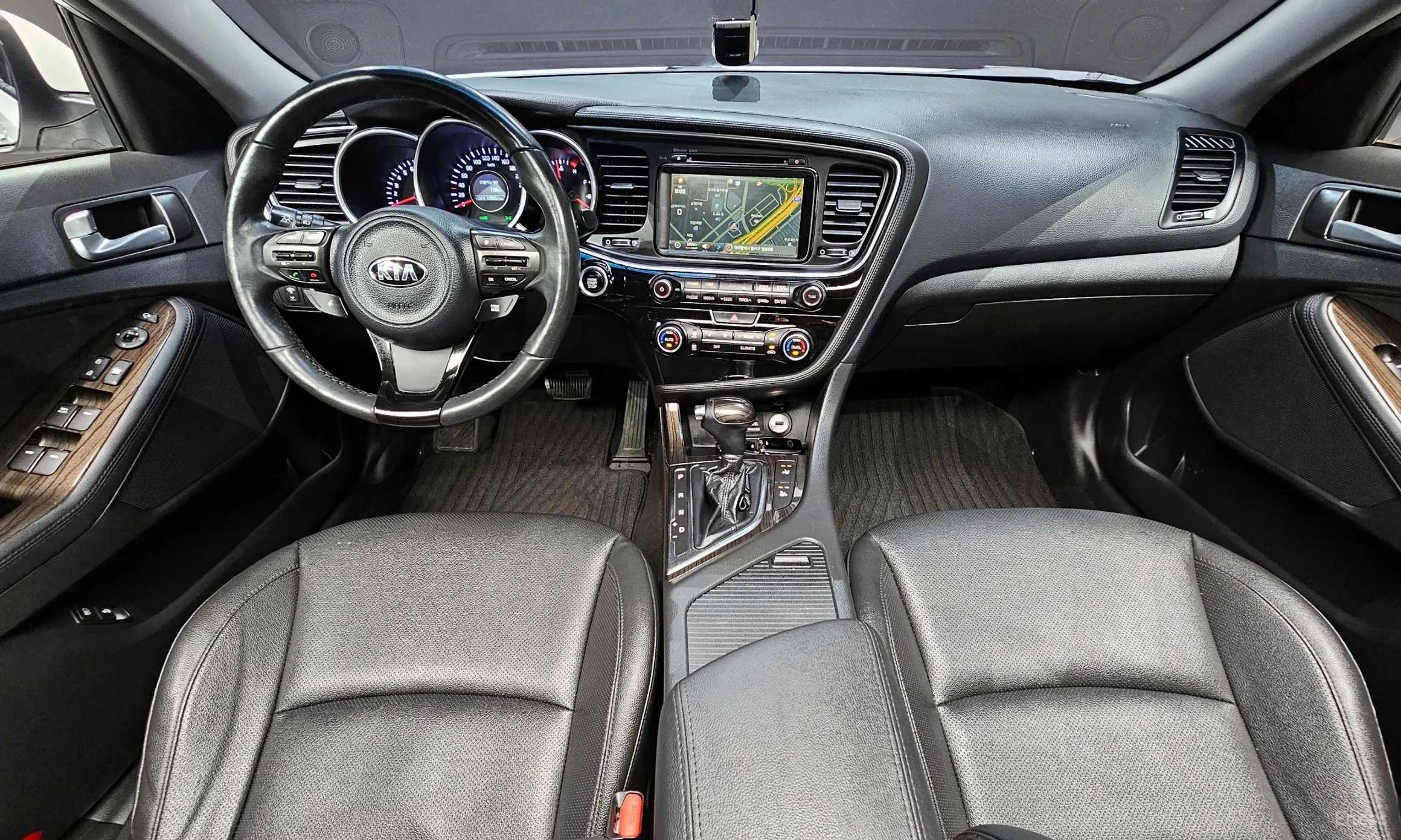 Kia K5 превью 4