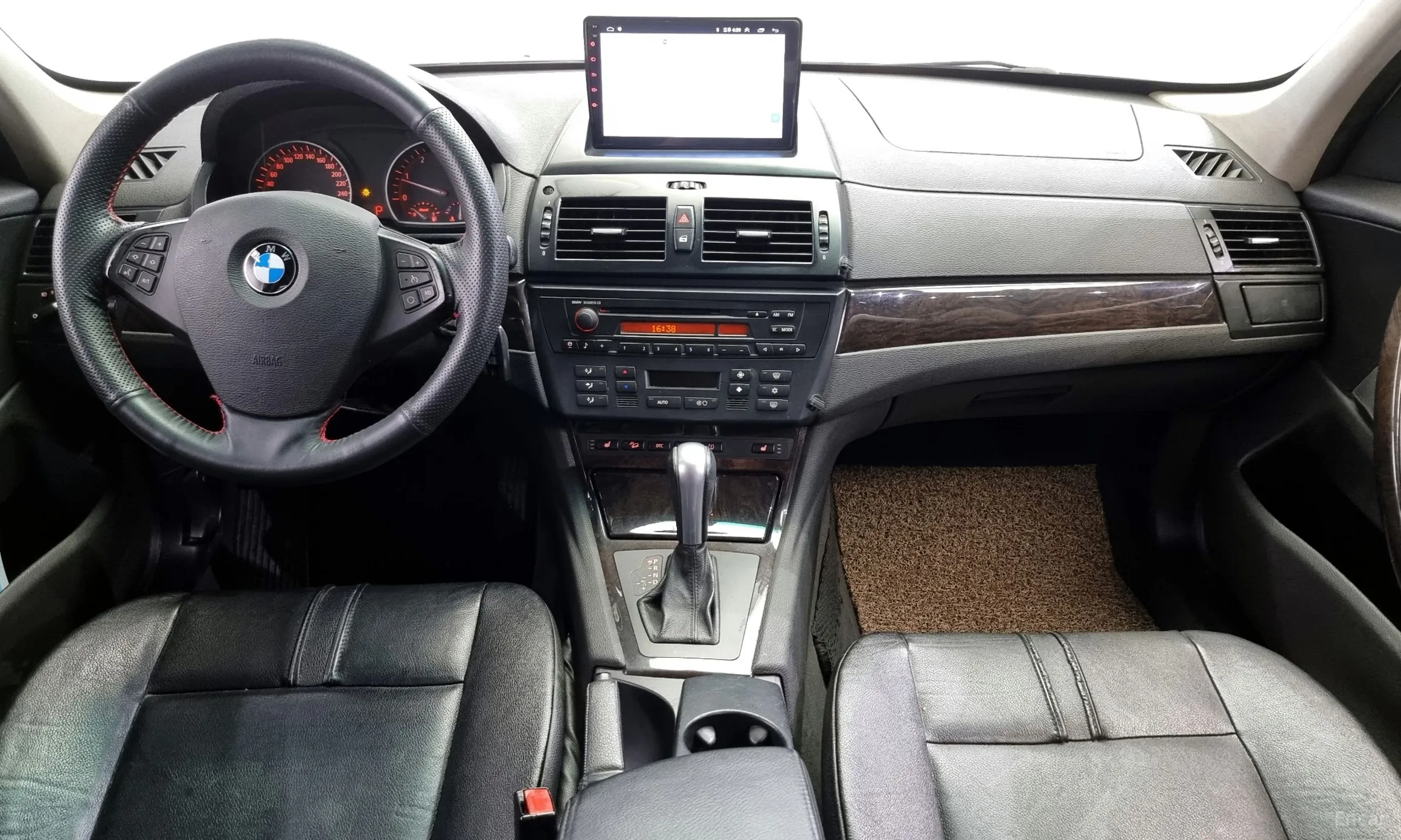 BMW X3 (E83) превью 4