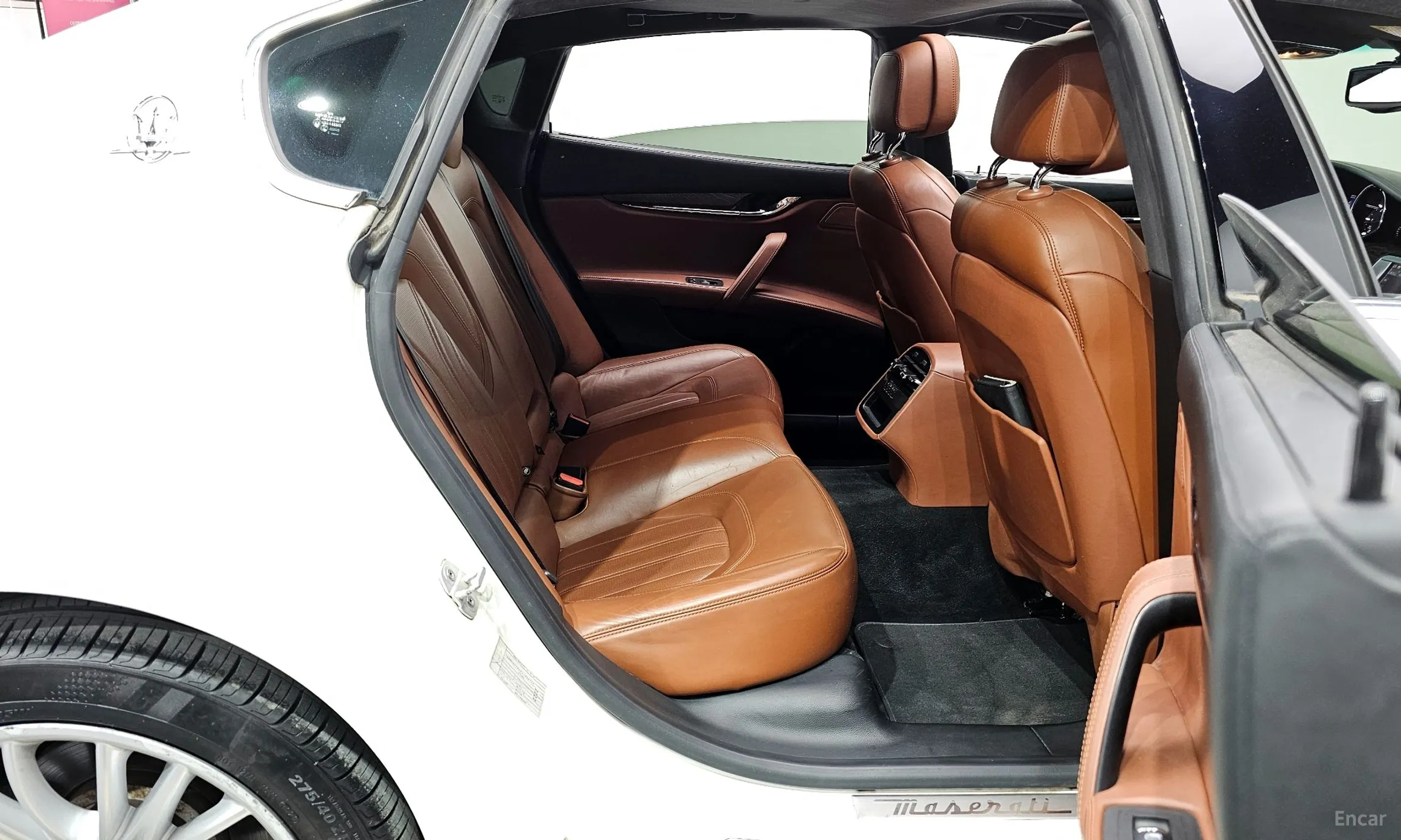 Maserati Quattroporte превью 12