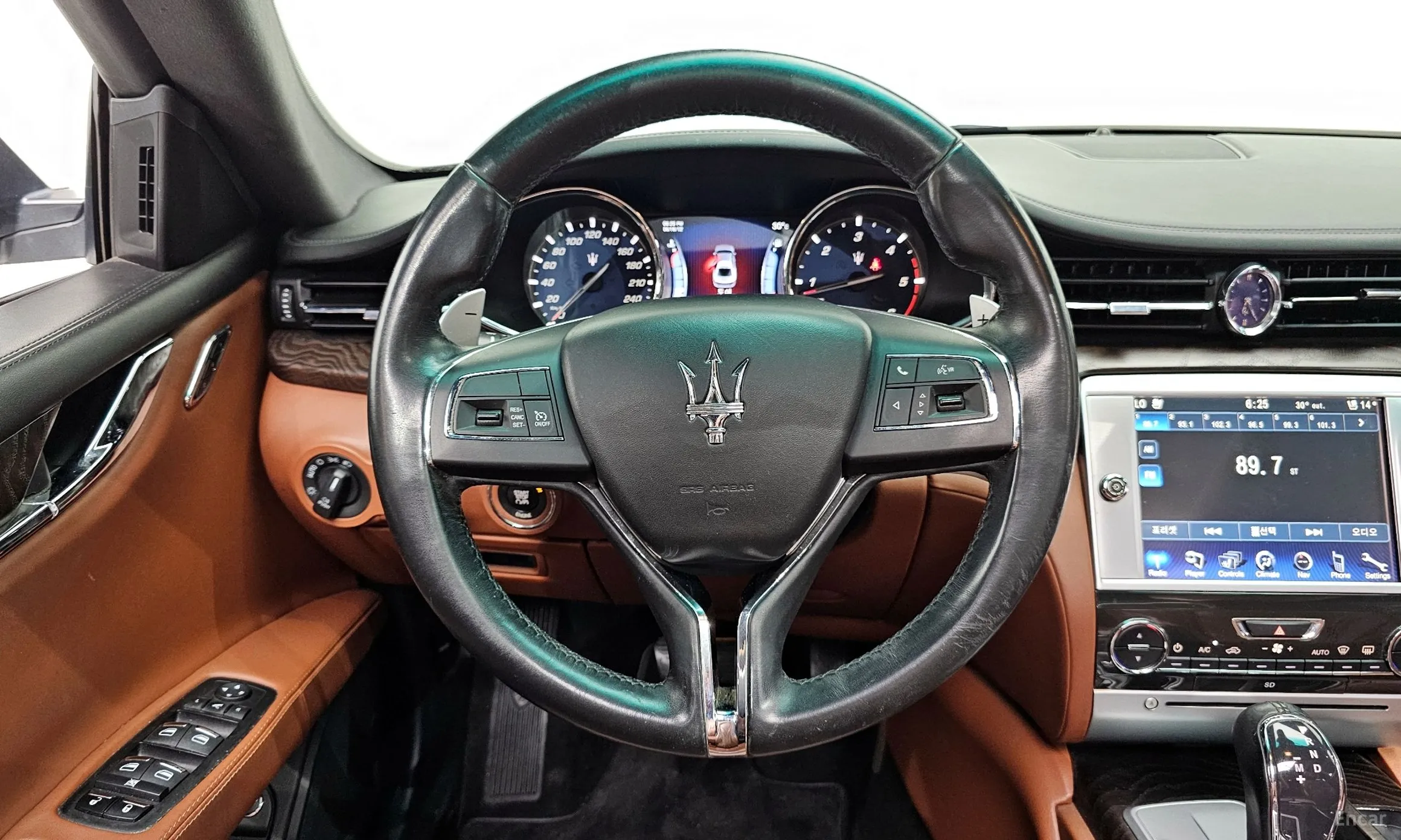 Maserati Quattroporte превью 13