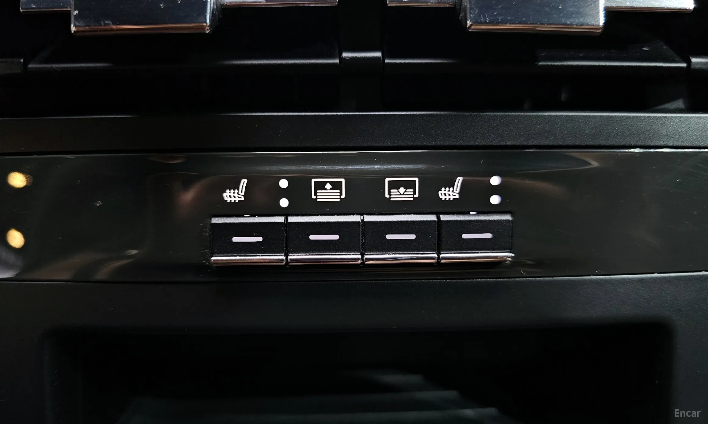 Maserati Quattroporte превью 19