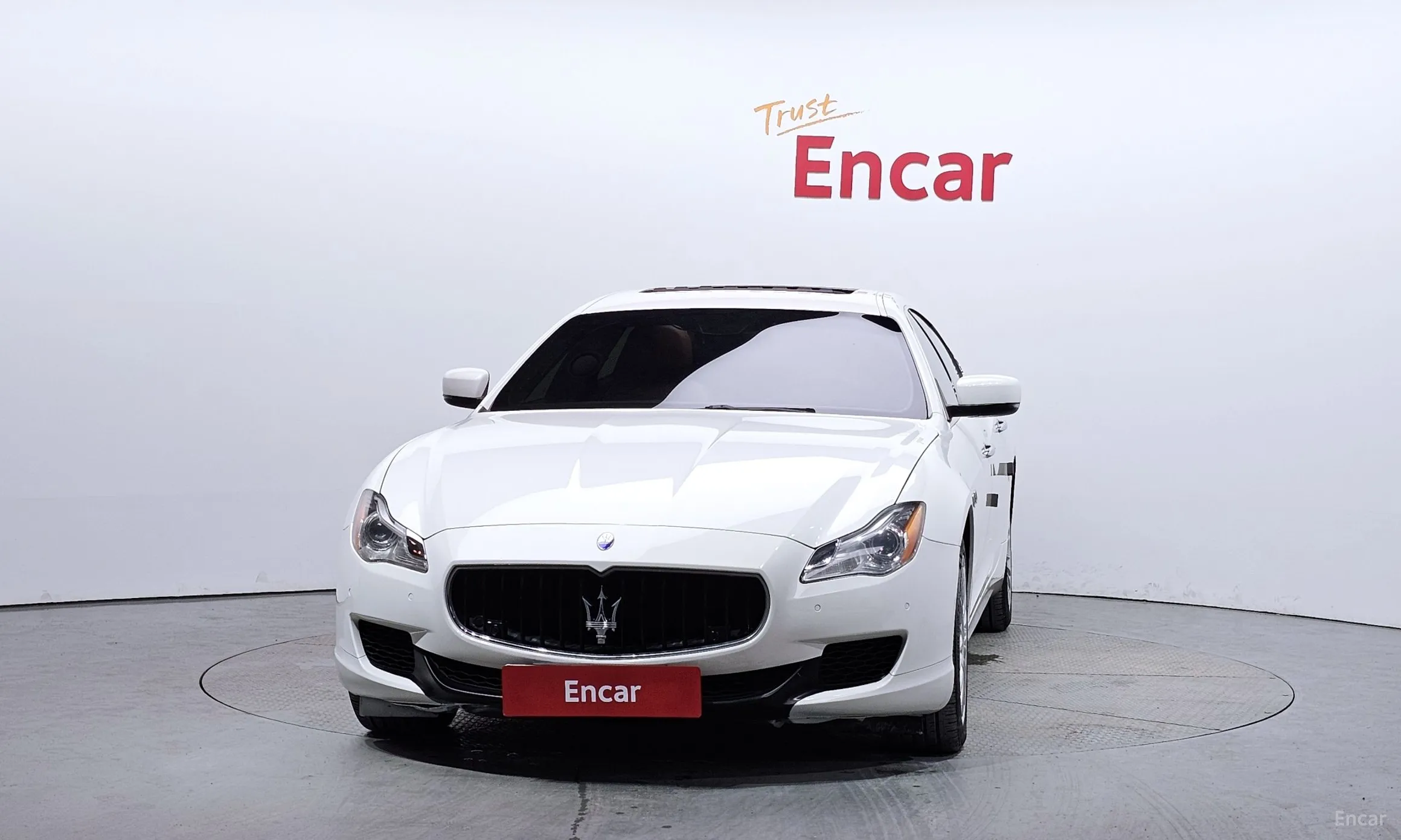 Maserati Quattroporte превью 3