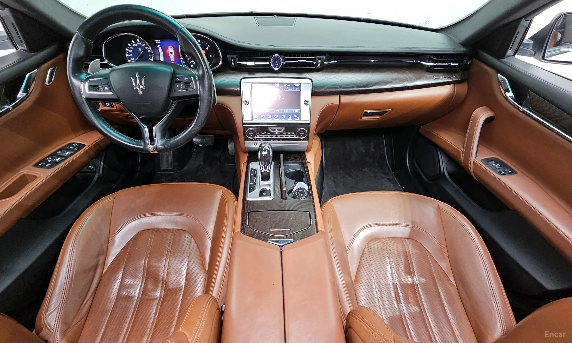 Maserati Quattroporte превью 7