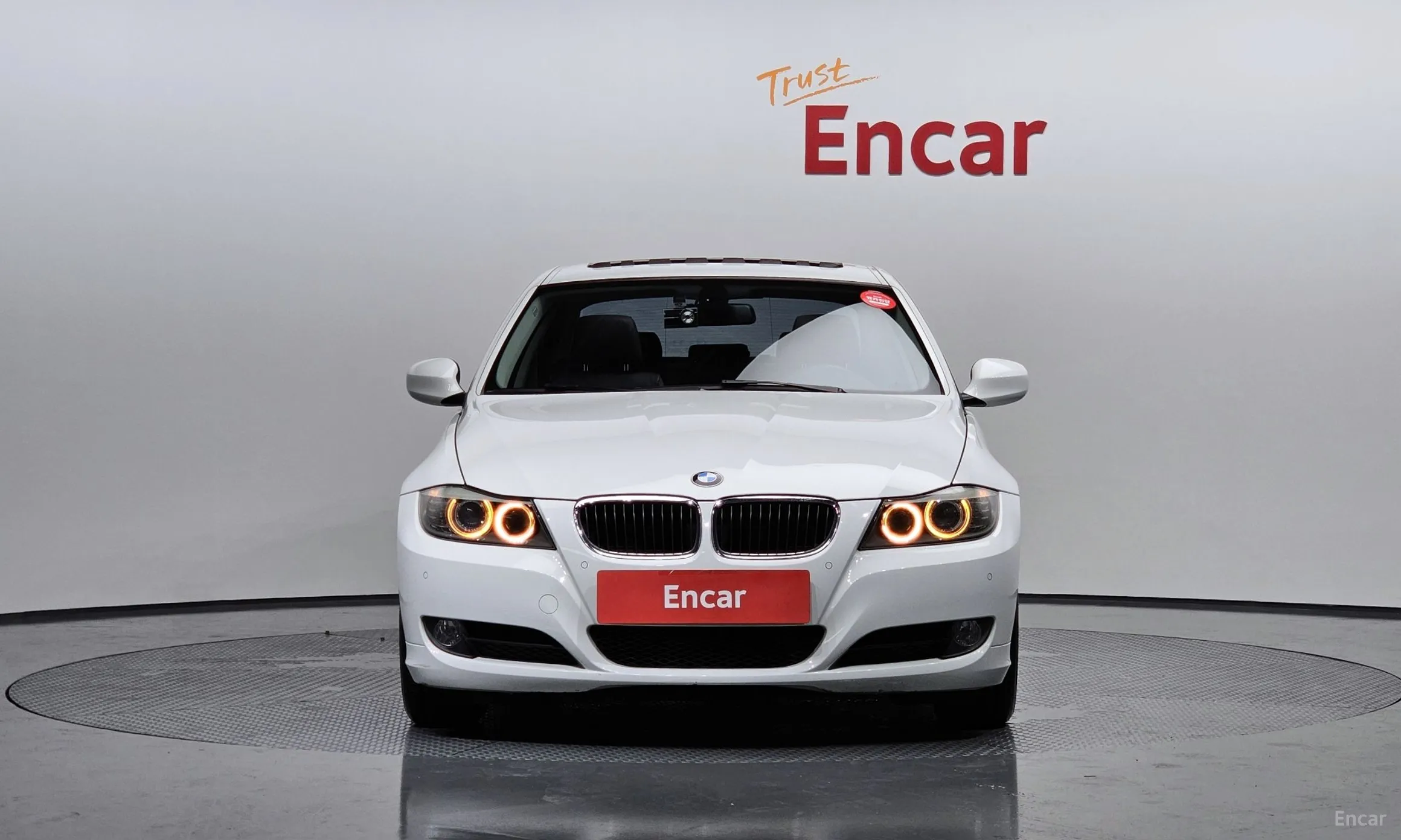 BMW 3 Series (E90) превью 2
