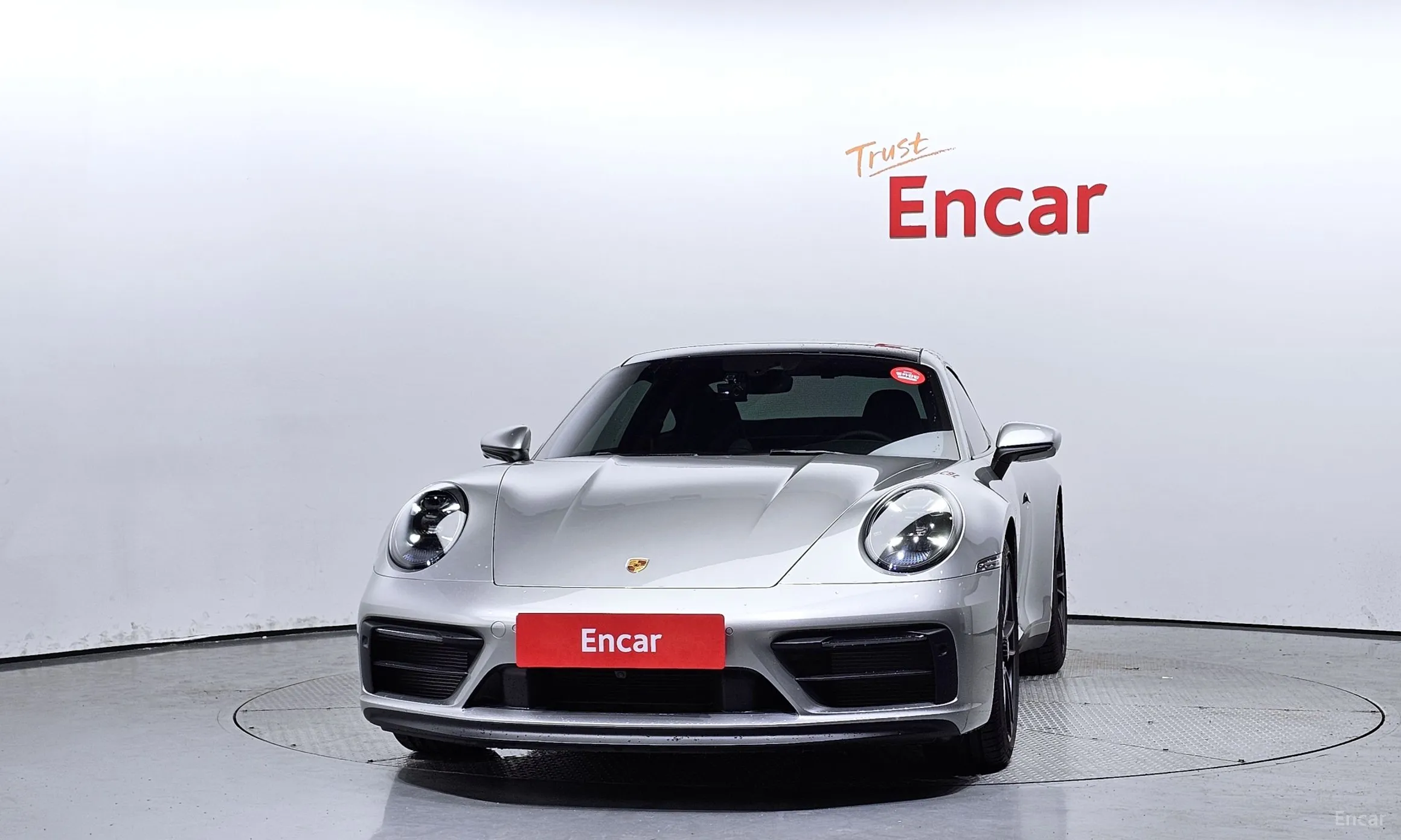 Porsche 911 (992) превью 2