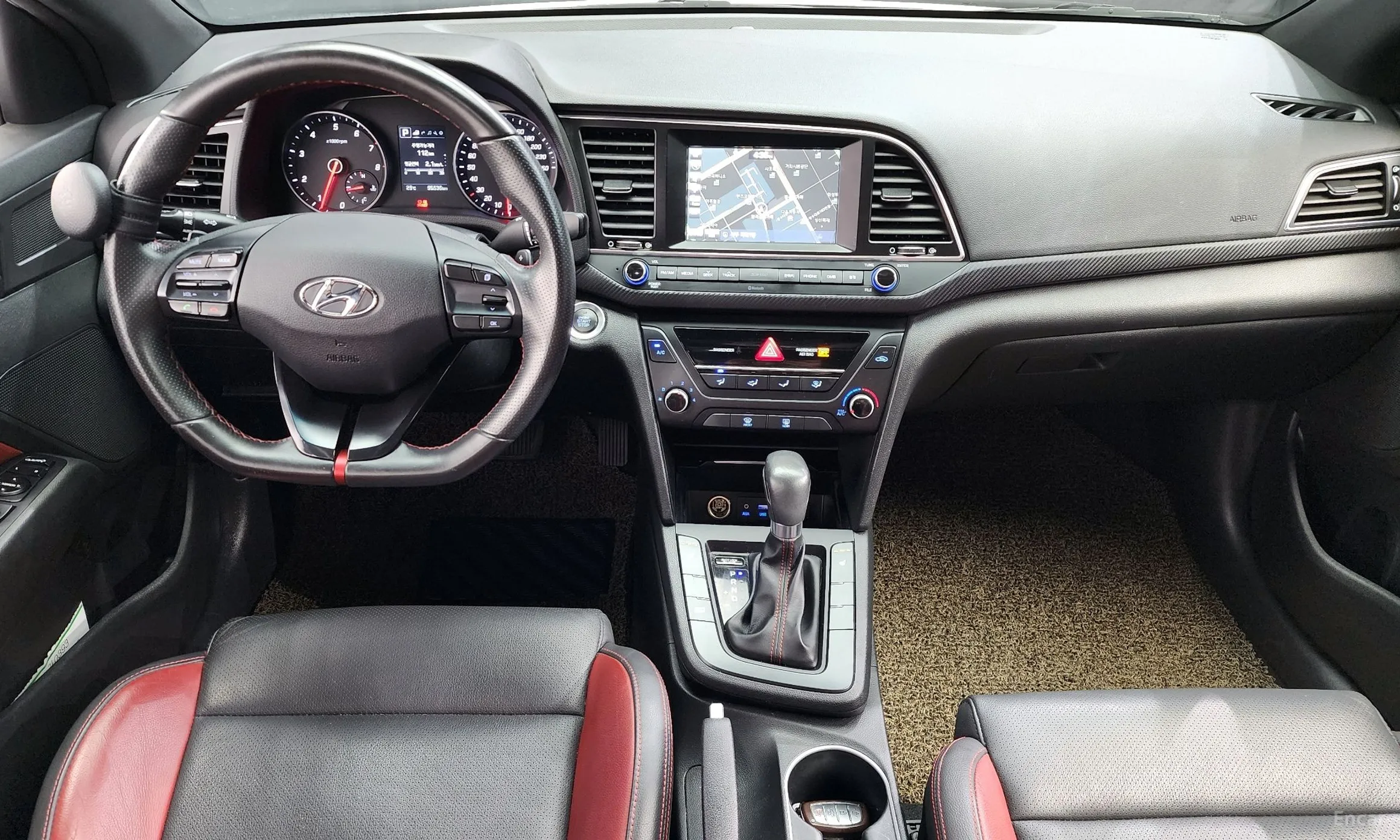 Hyundai Avante AD превью 4