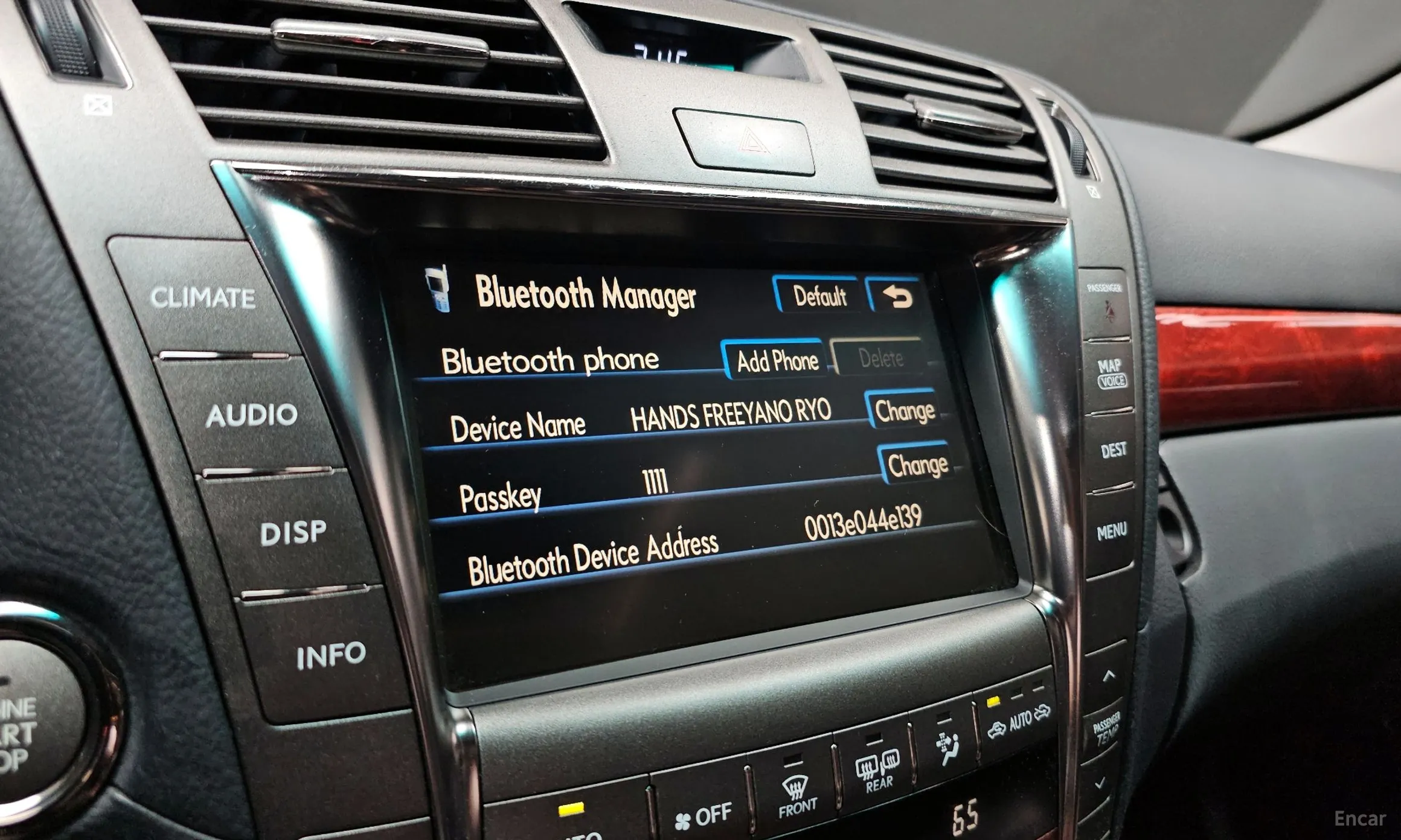 Lexus LS460 превью 16