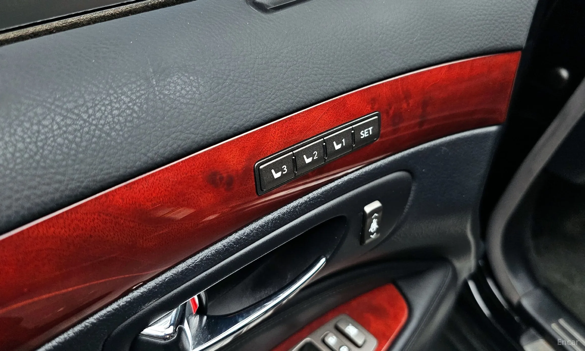 Lexus LS460 превью 17