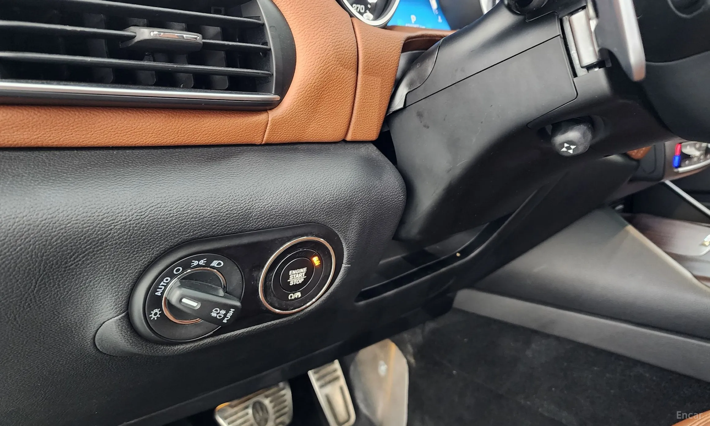 Maserati Levante превью 14