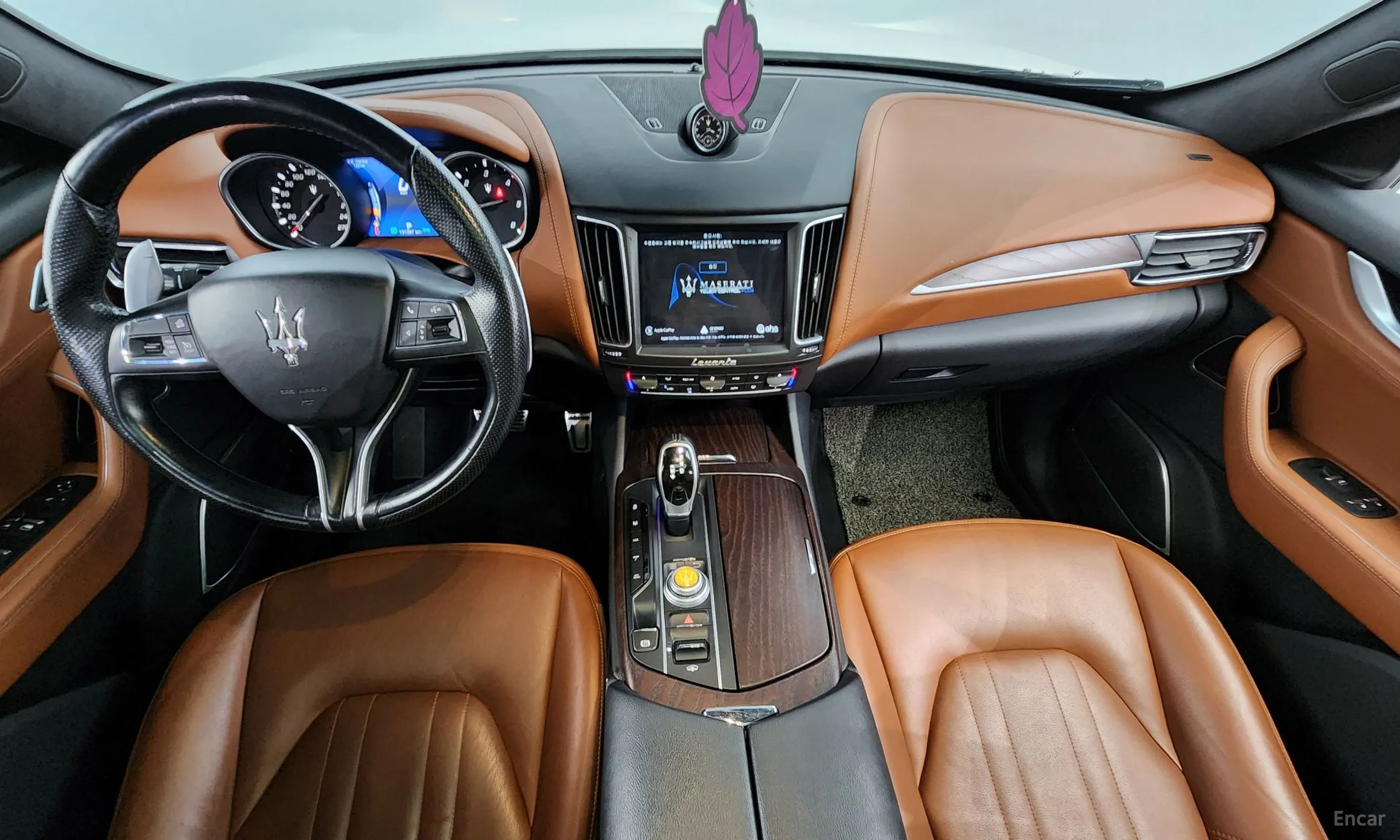 Maserati Levante превью 7