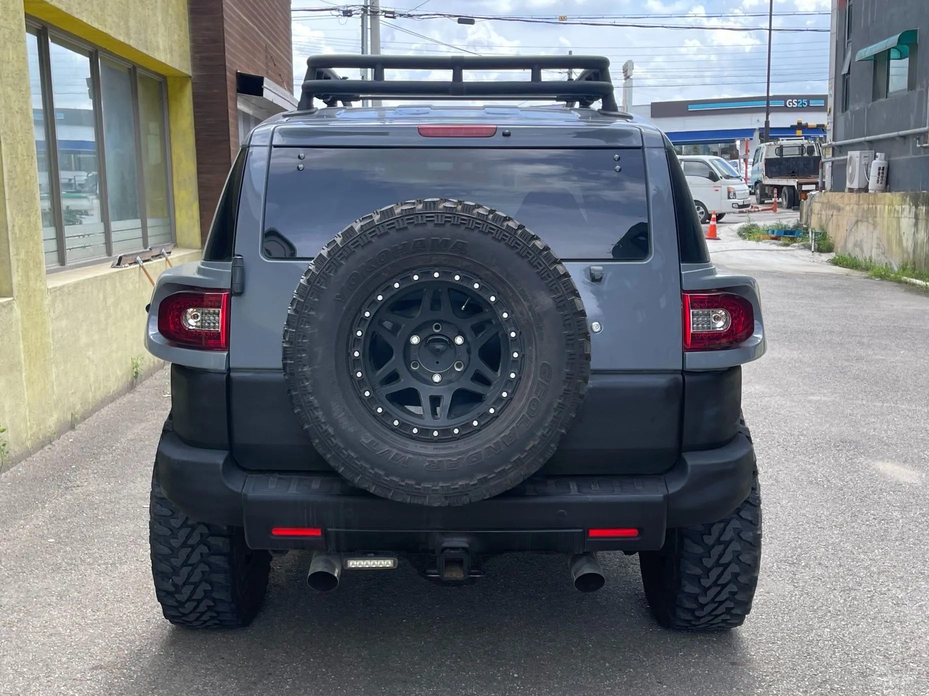 Toyota FJ Cruiser превью 3