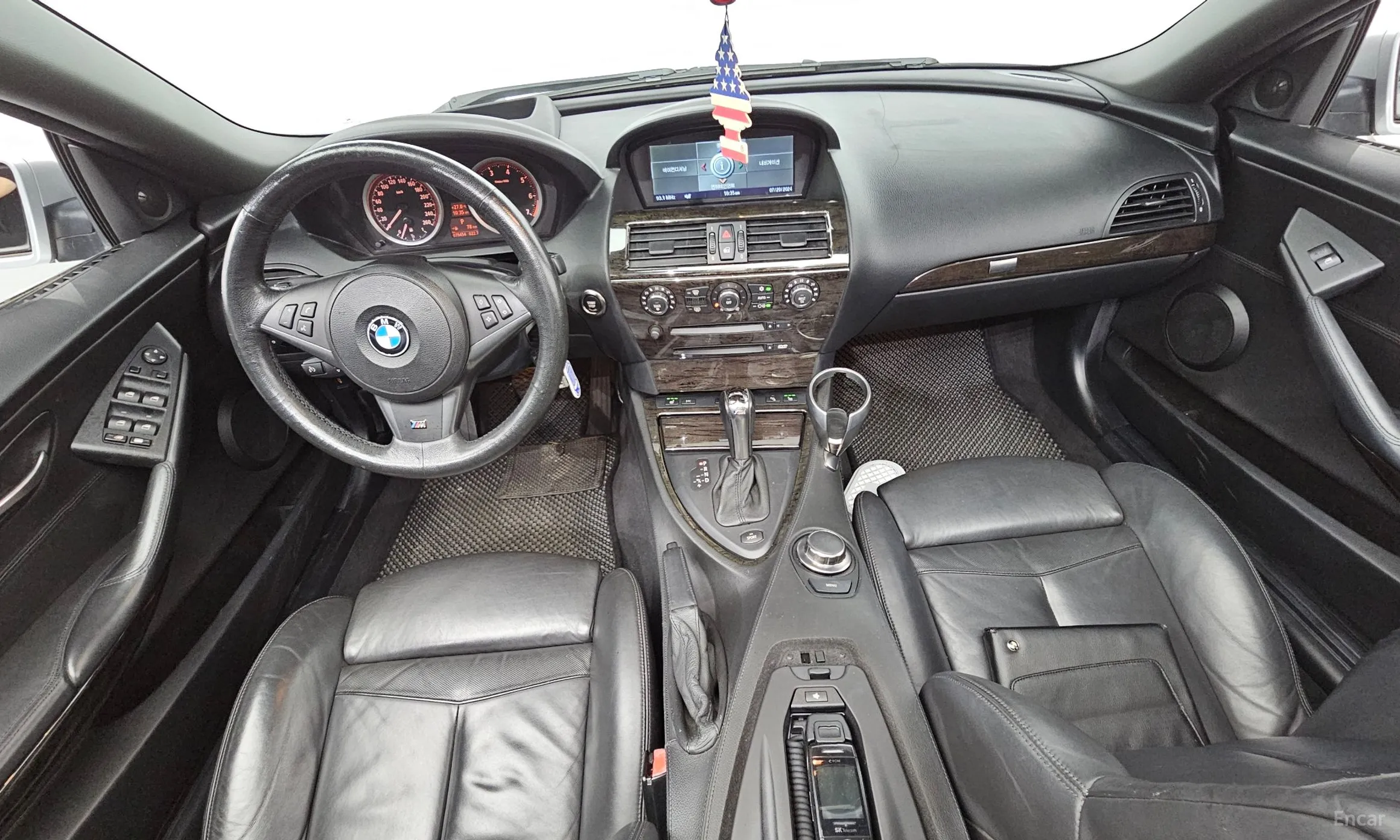BMW 6 Series (E63) превью 4