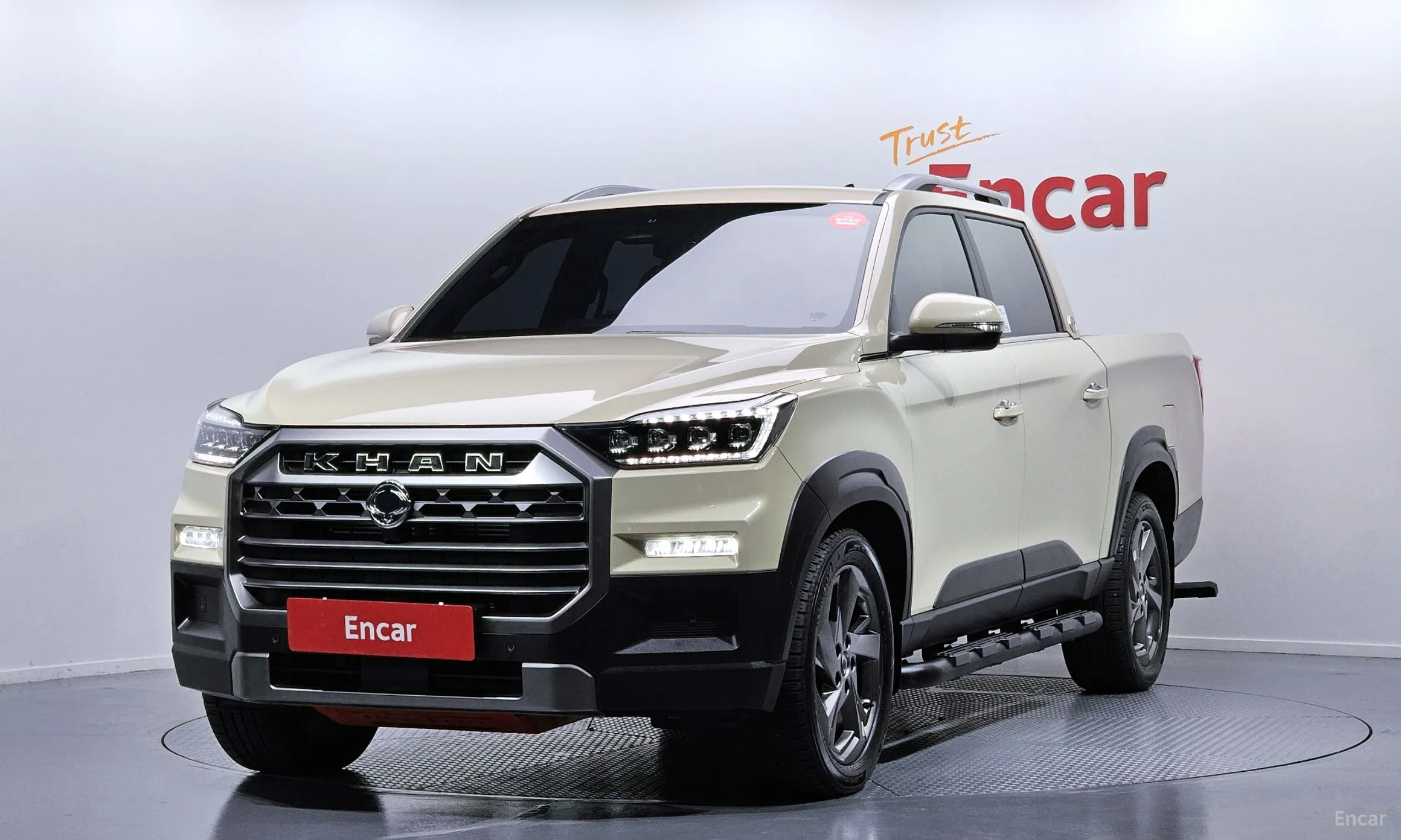 Rexton Sports Khan