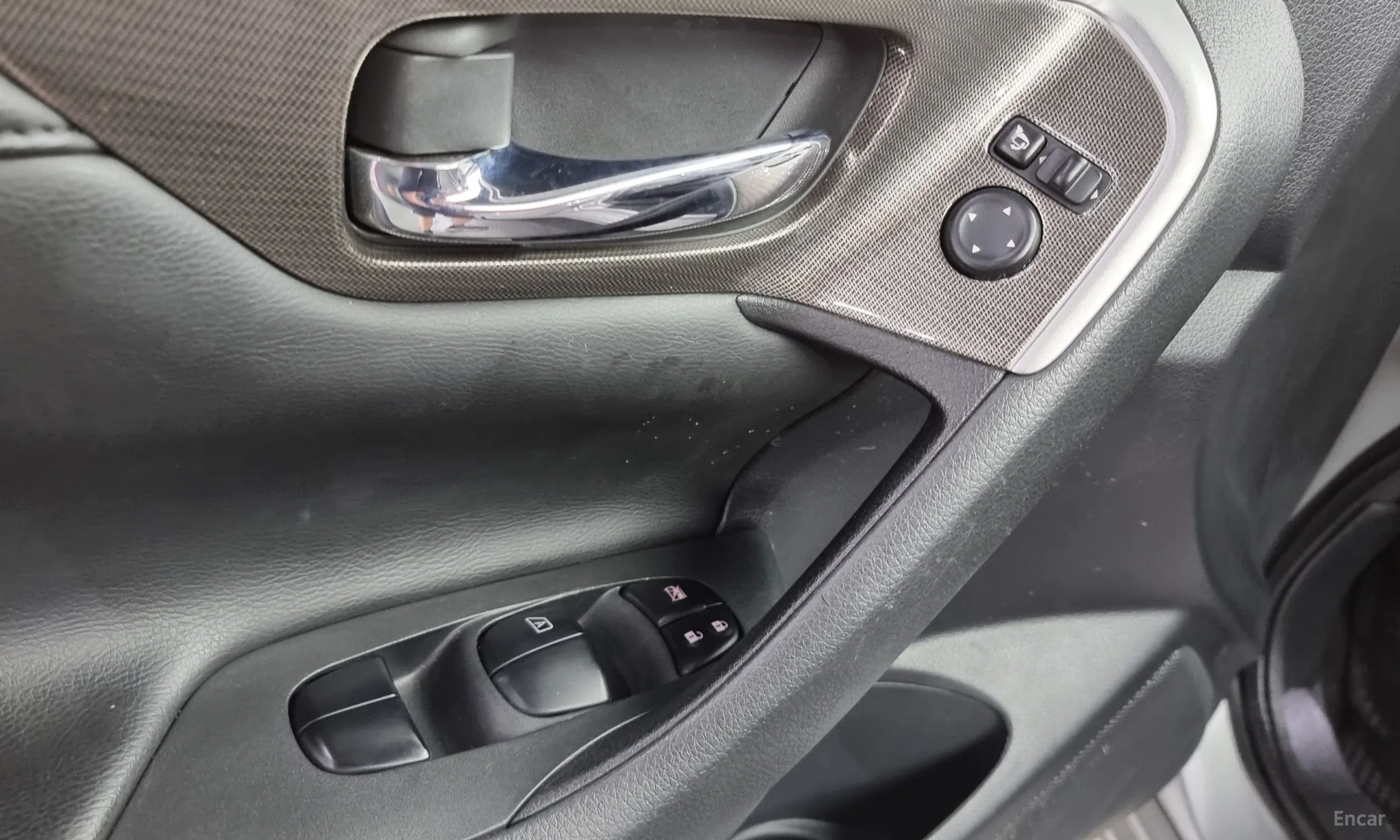 Nissan Altima превью 13