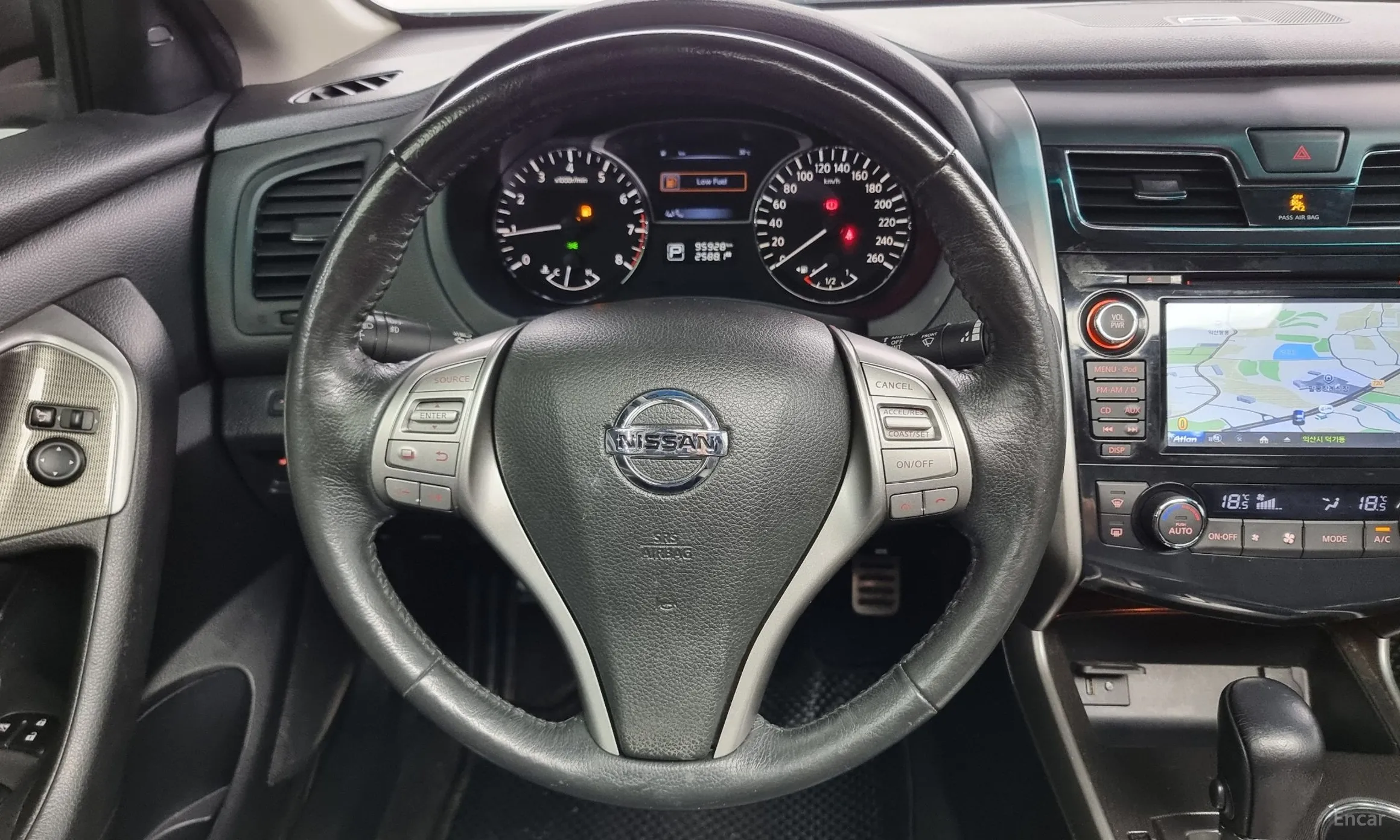 Nissan Altima превью 15