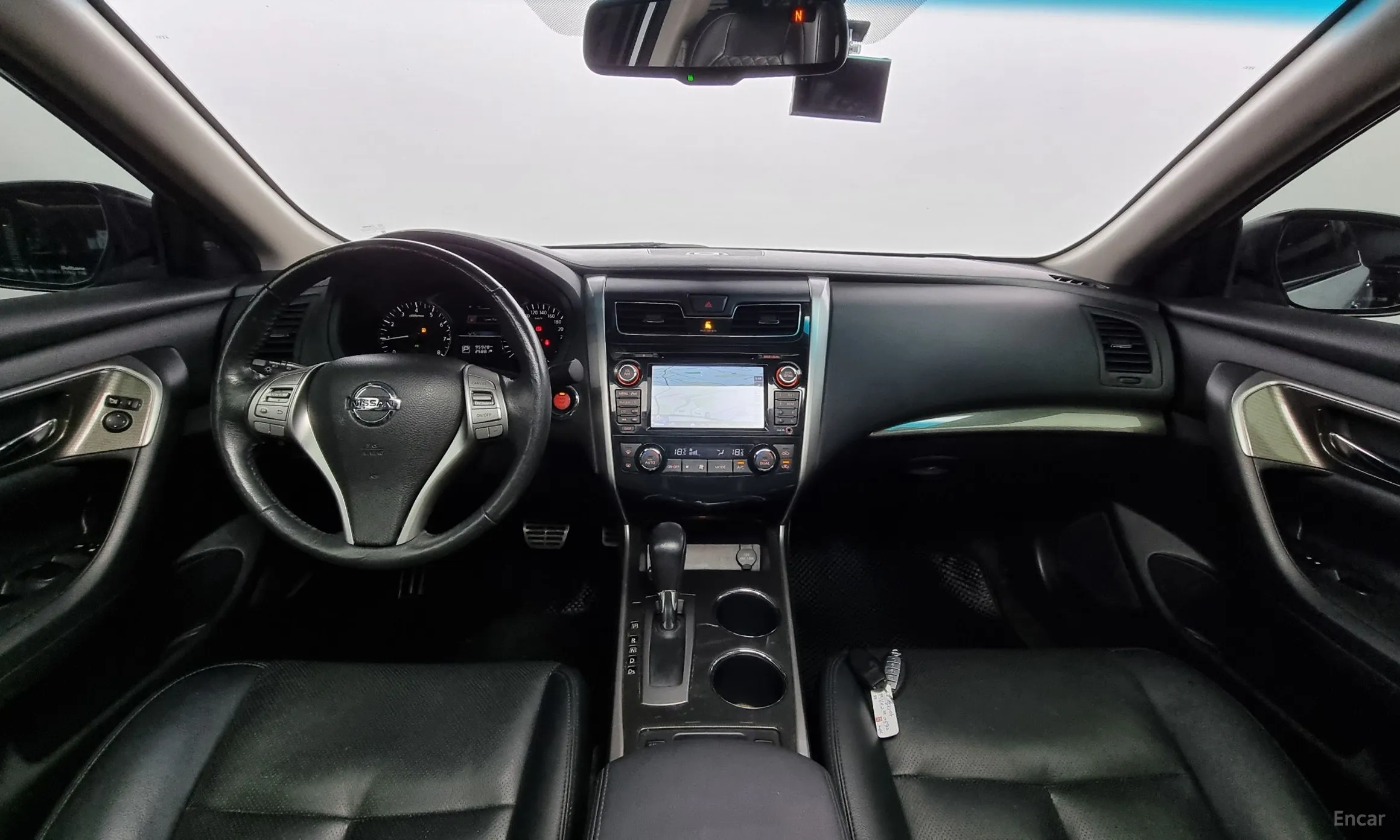 Nissan Altima превью 7