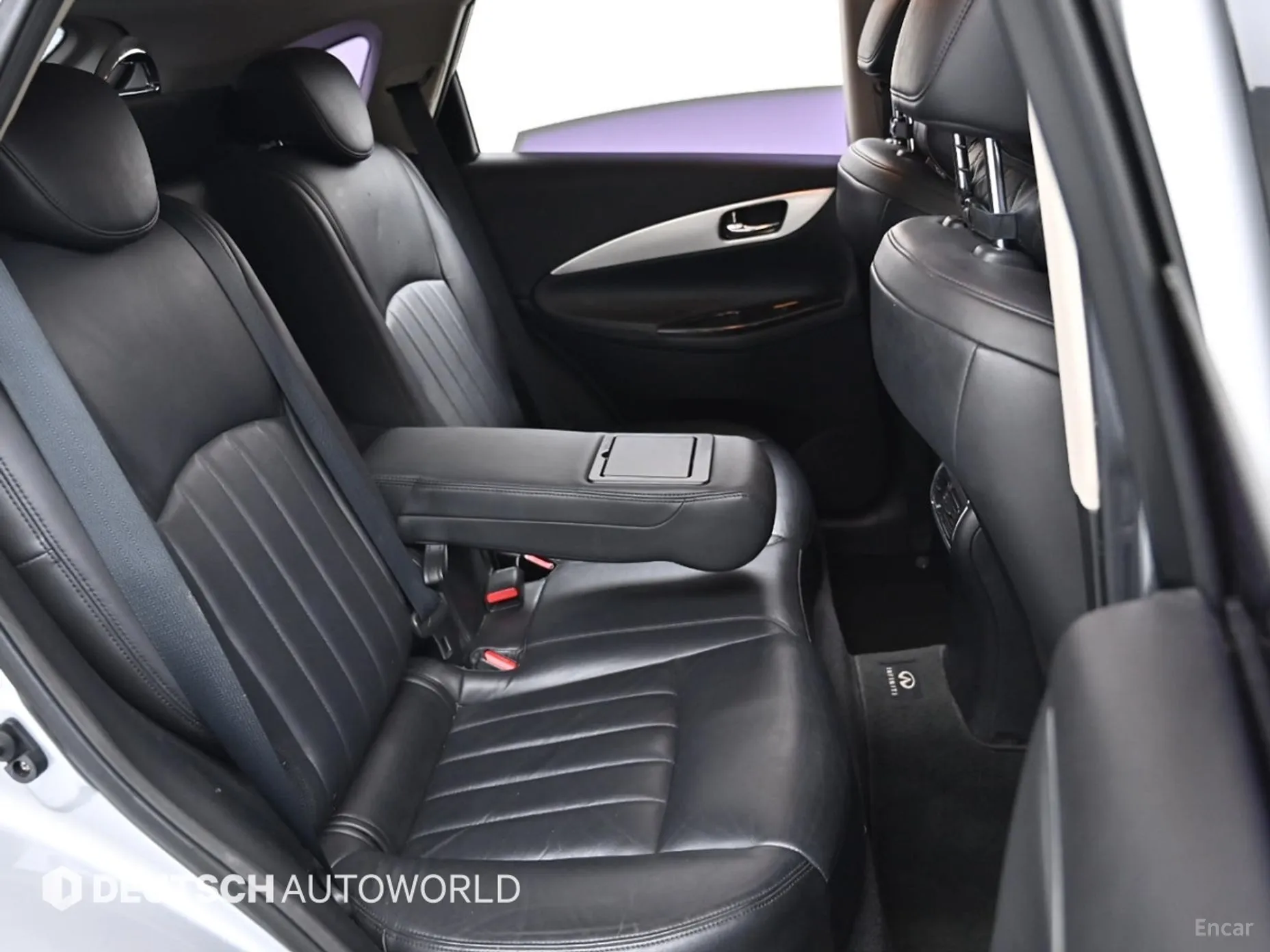 Infiniti EX35 превью 12