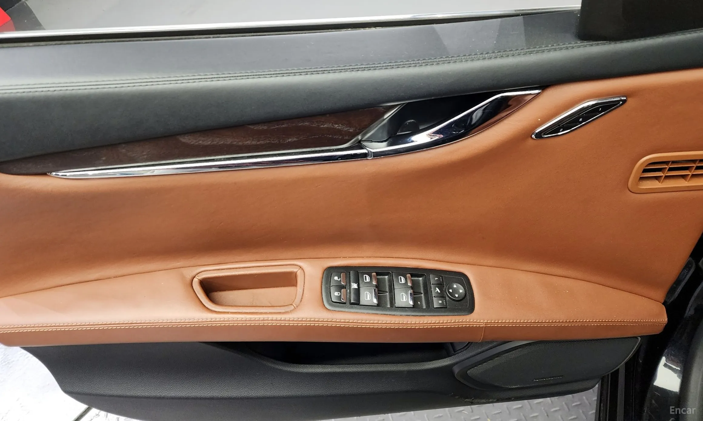 Maserati Quattroporte превью 18