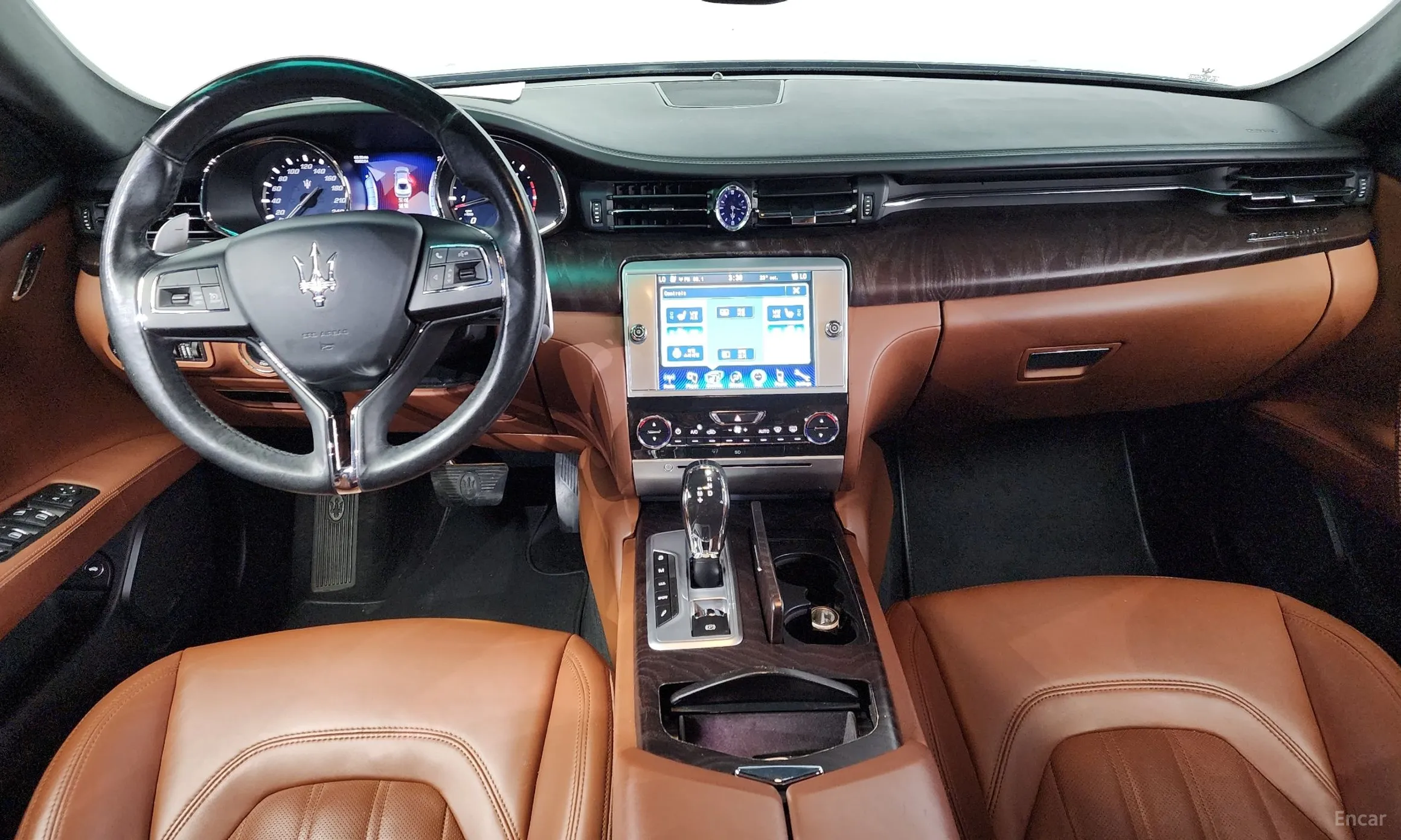 Maserati Quattroporte превью 7