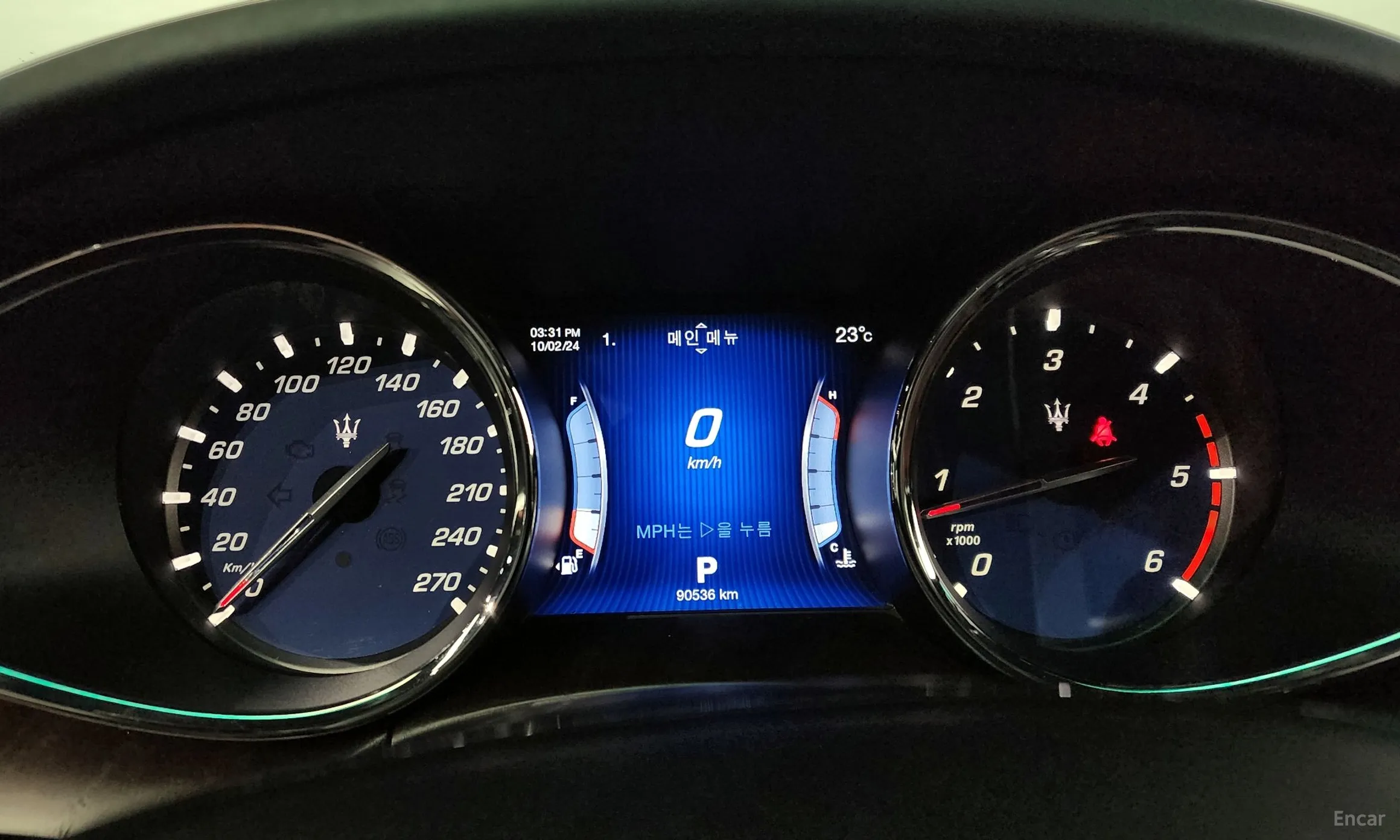 Maserati Quattroporte превью 8