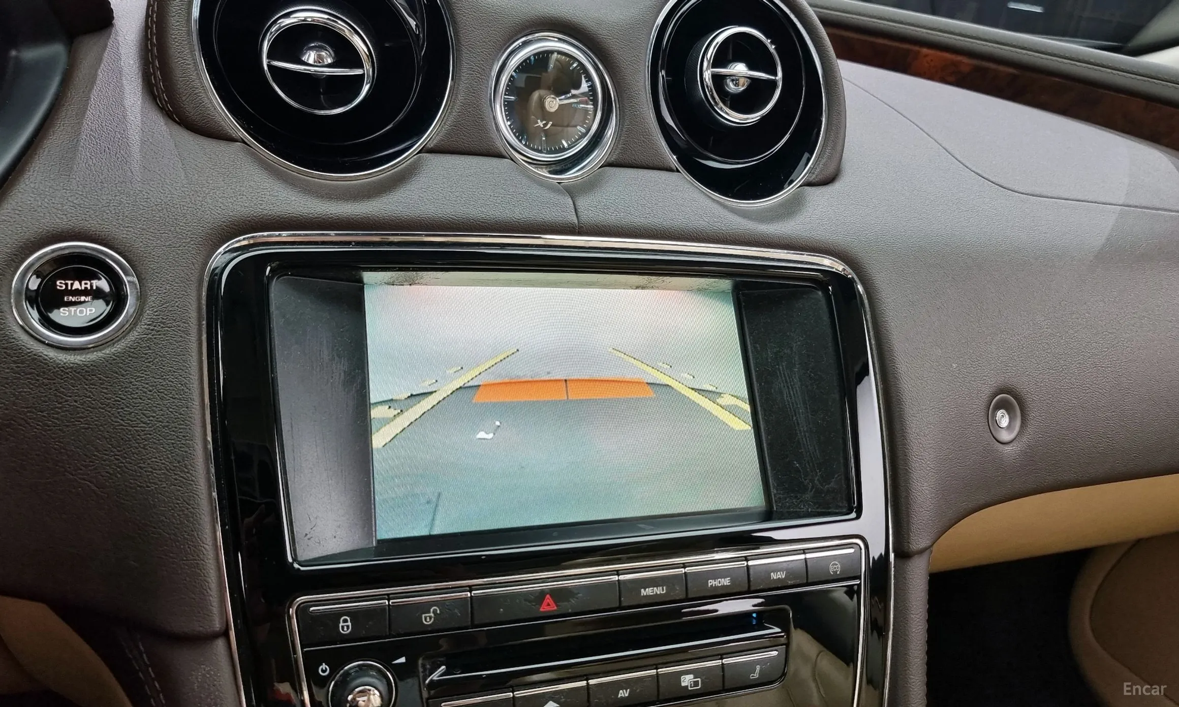 Jaguar All New XJ превью 14