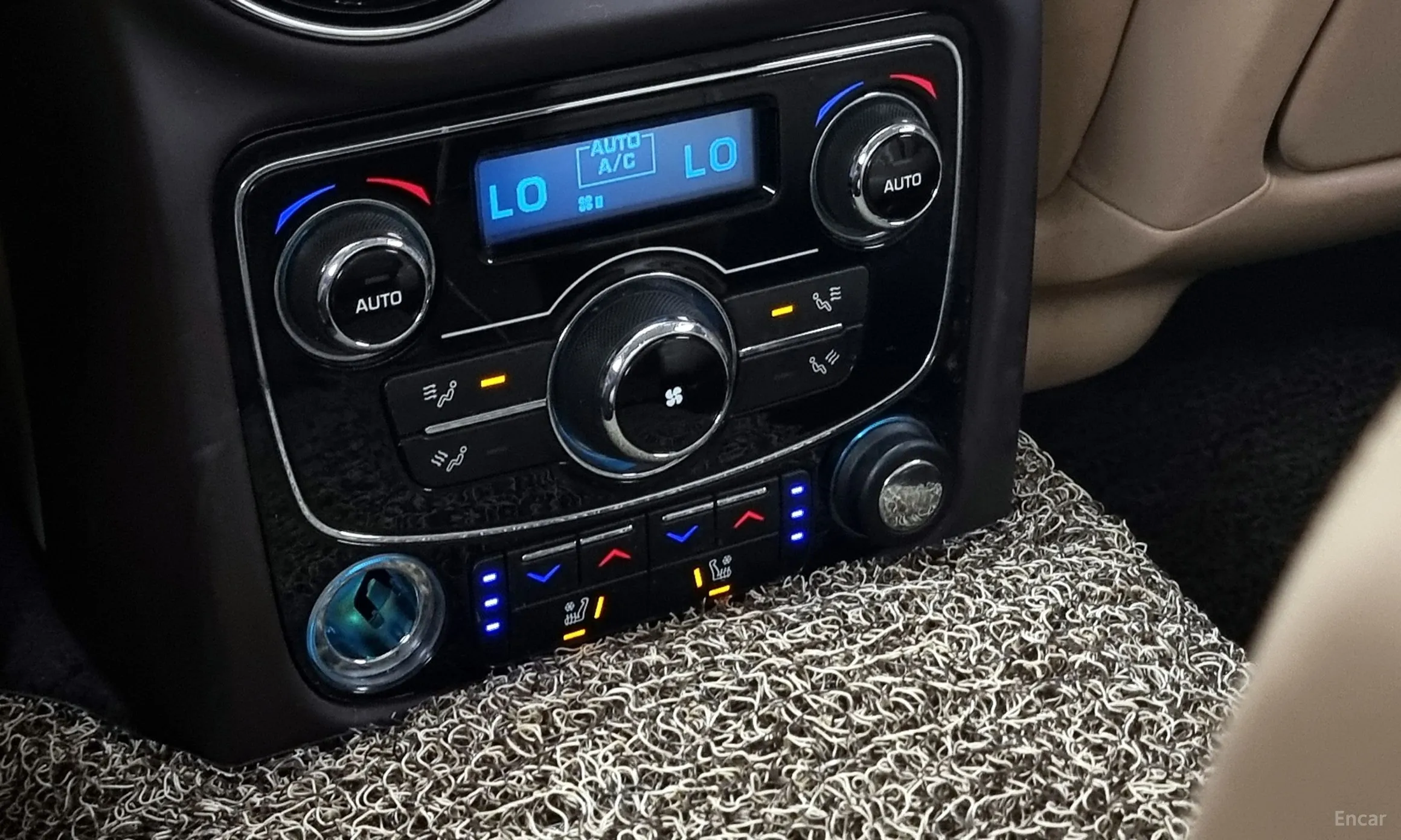 Jaguar All New XJ превью 18
