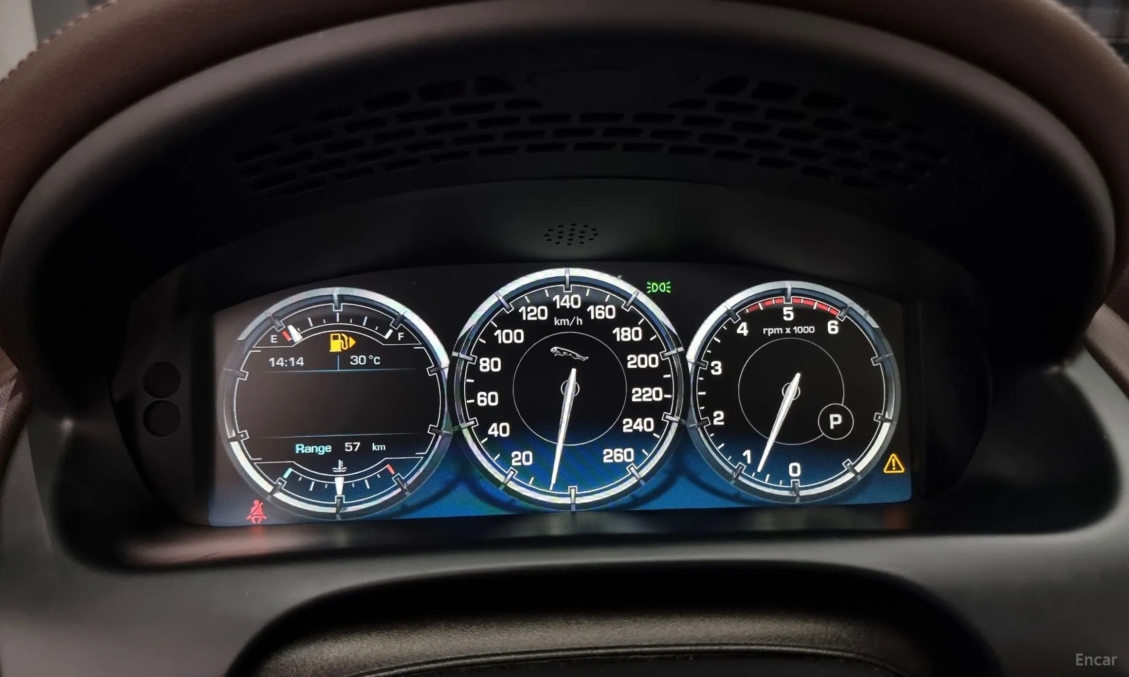 Jaguar All New XJ превью 8