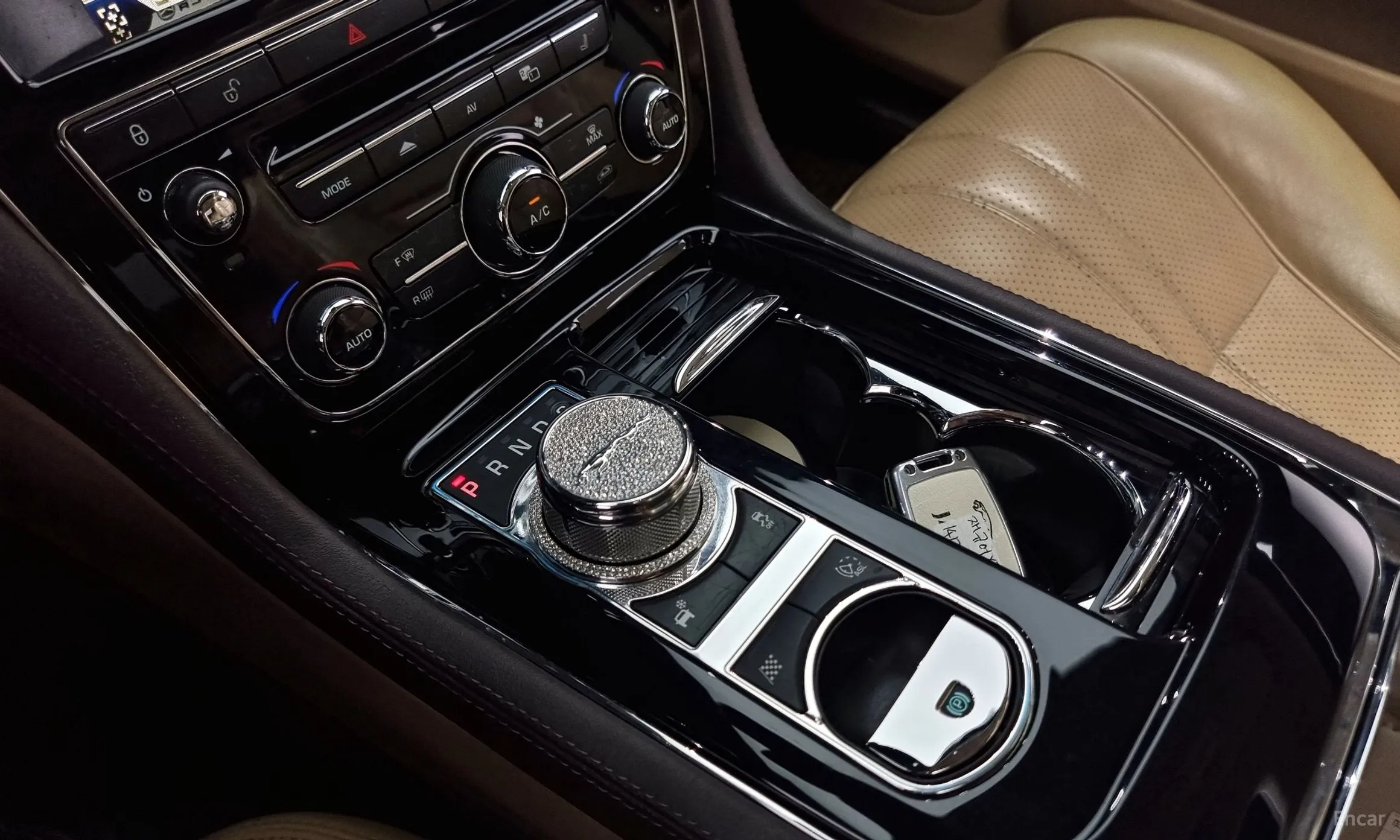 Jaguar All New XJ превью 9