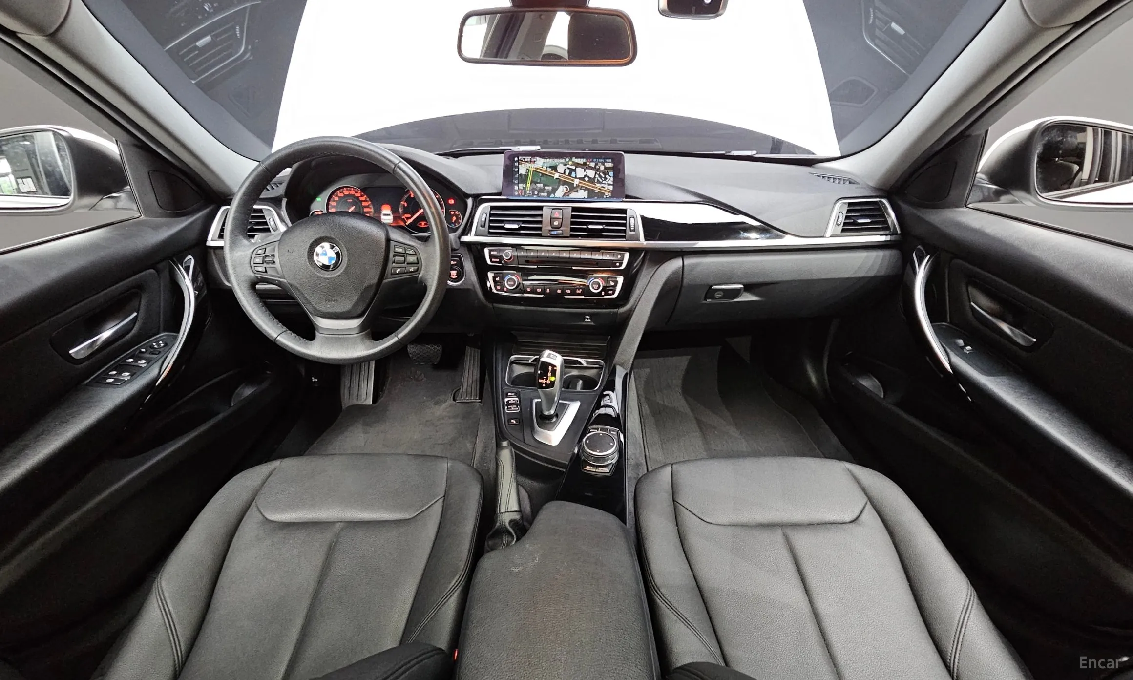 BMW 3 Series (F30) превью 4
