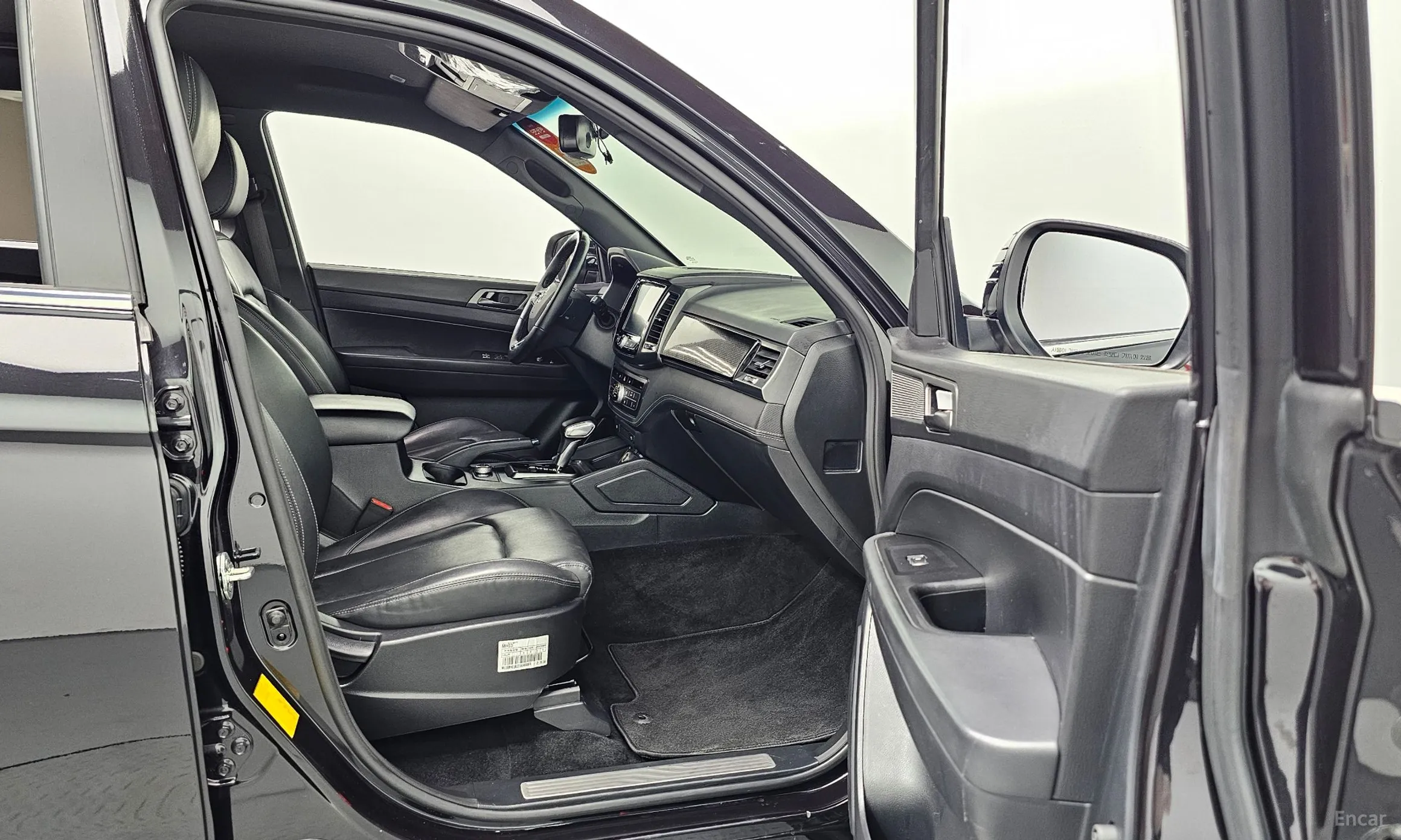 KG Mobility (SsangYong) Rexton Sports превью 10