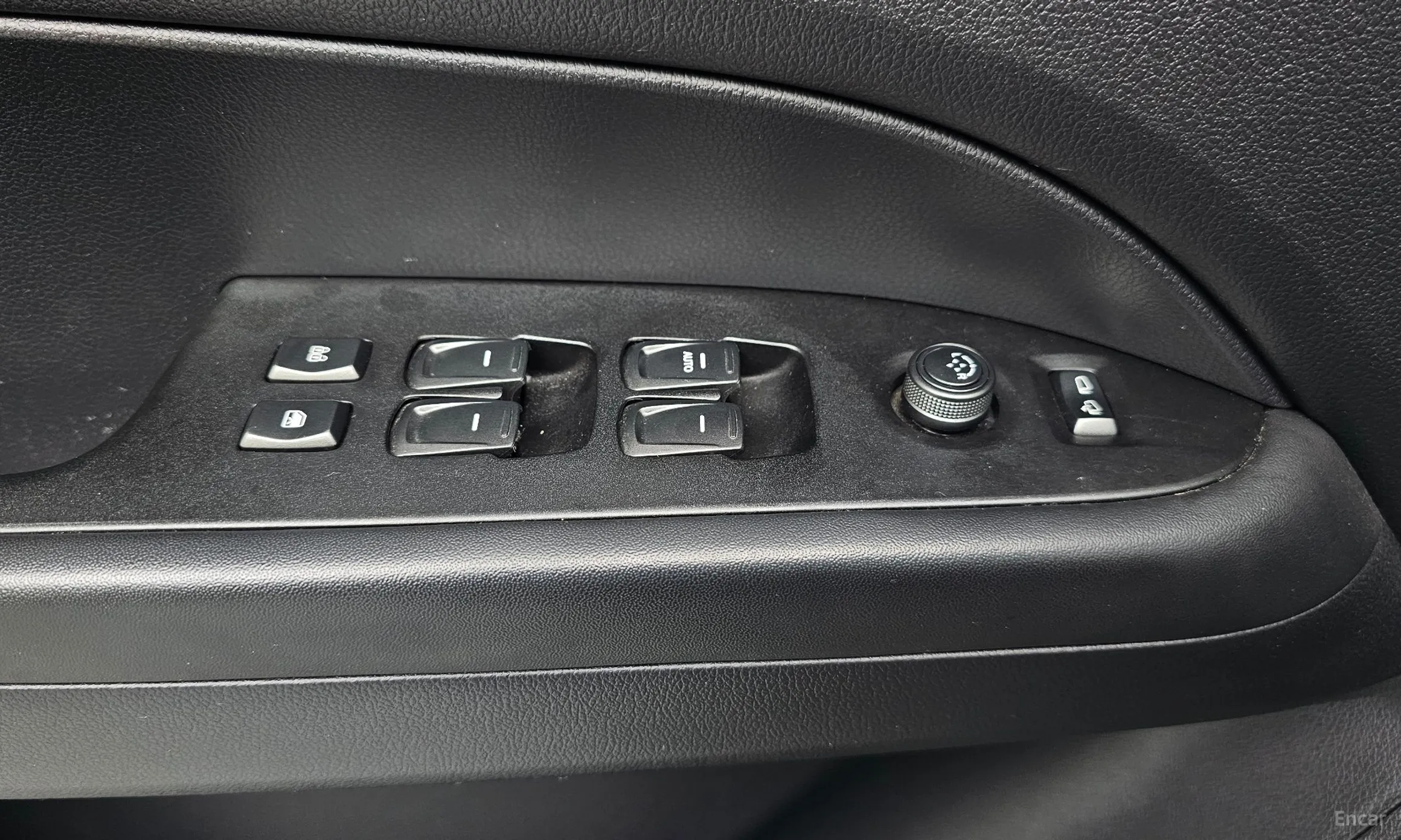 KG Mobility (SsangYong) Rexton Sports превью 18