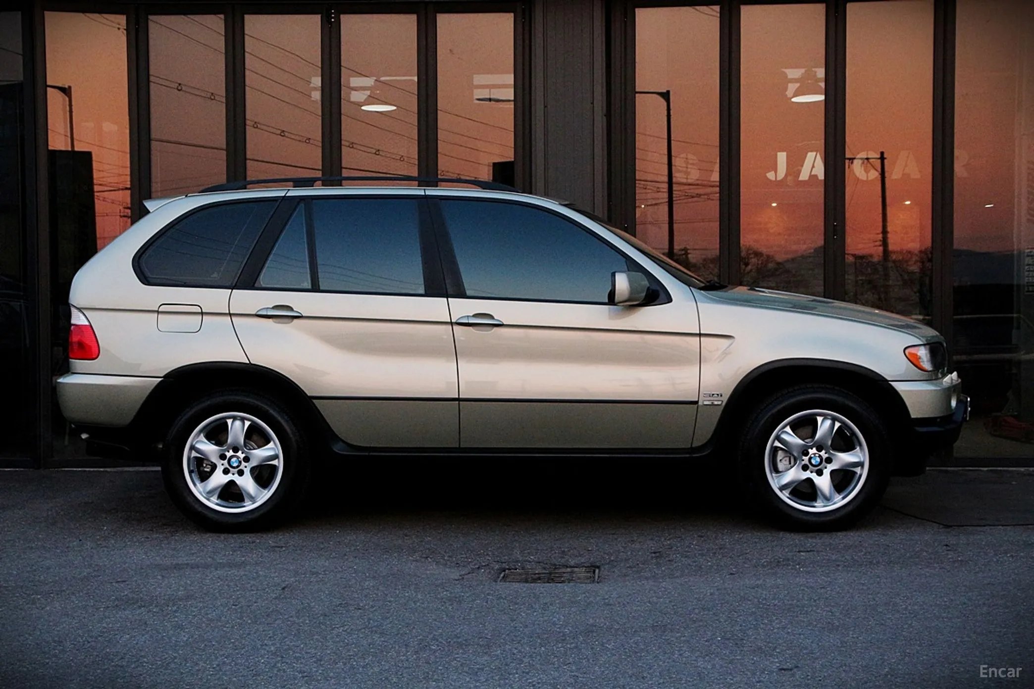 BMW X5 (E53) превью 4