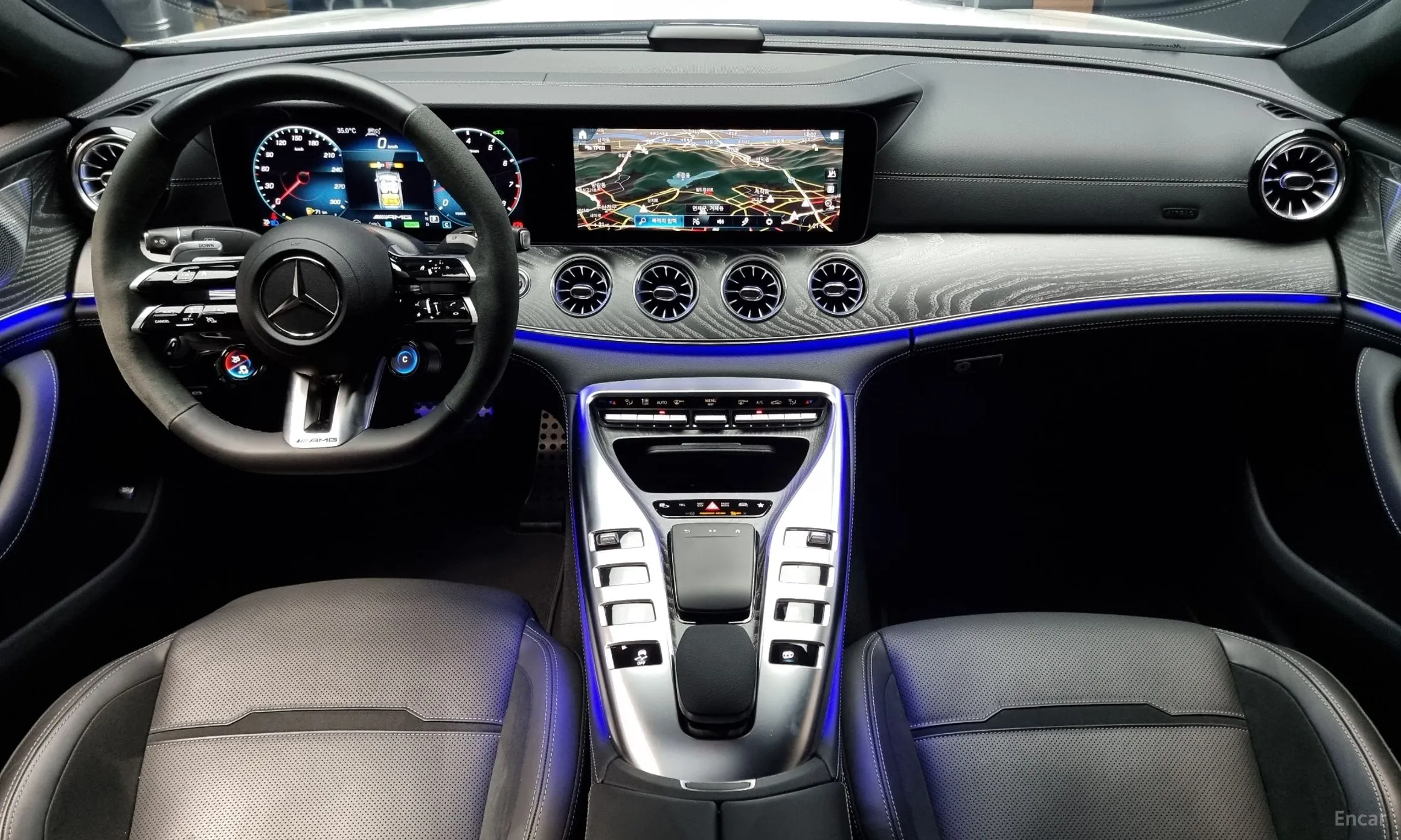 Mercedes Benz AMG GT превью 4