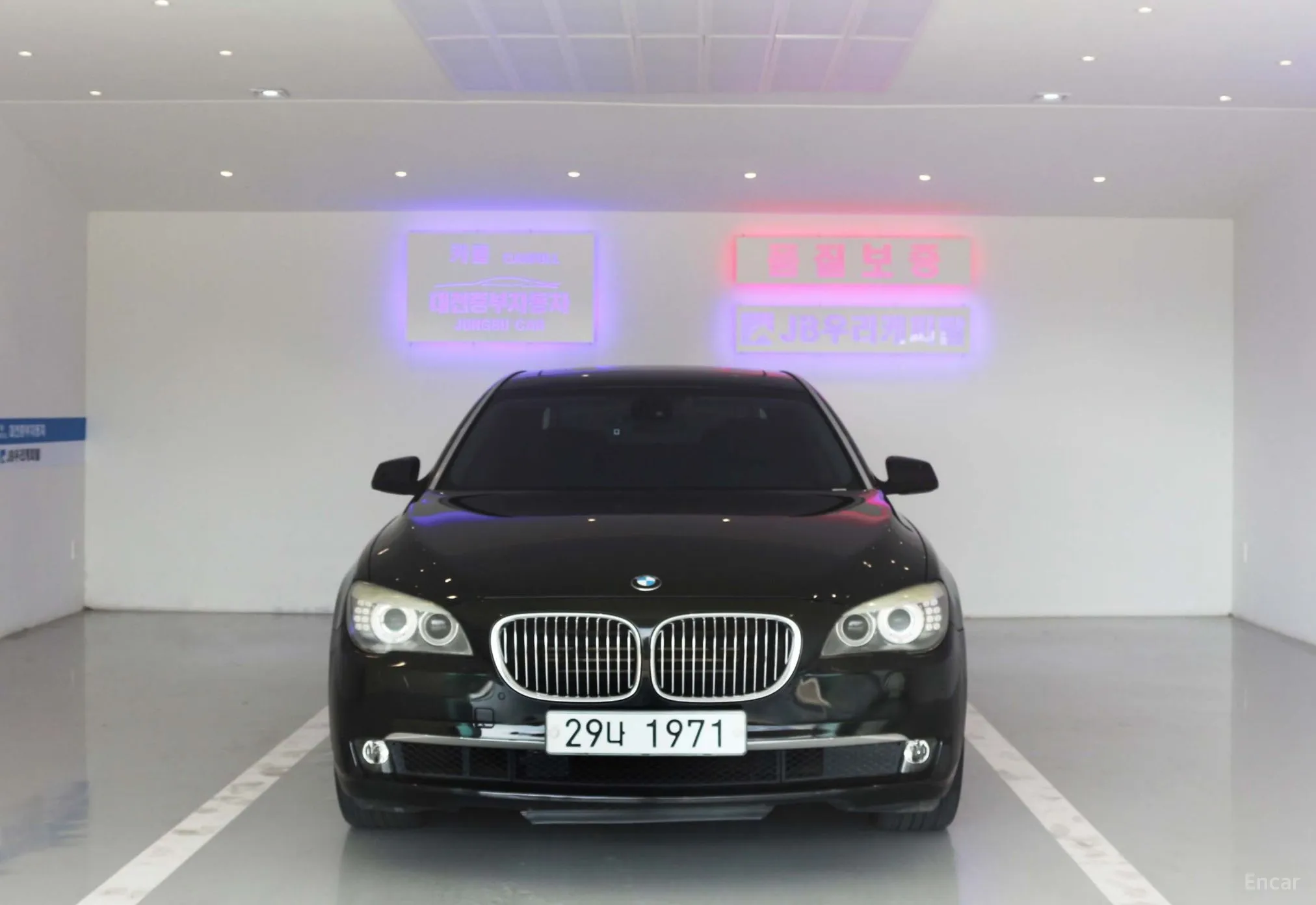 BMW 7 Series (F01) превью 2