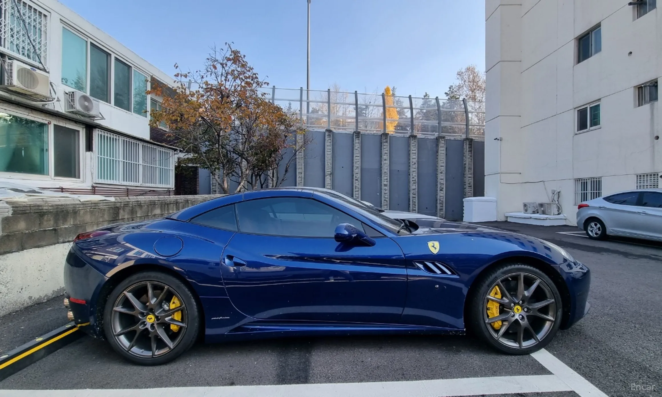 Ferrari California превью 3