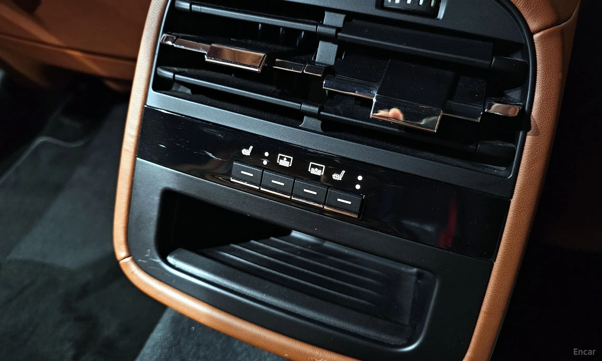 Maserati Quattroporte превью 18