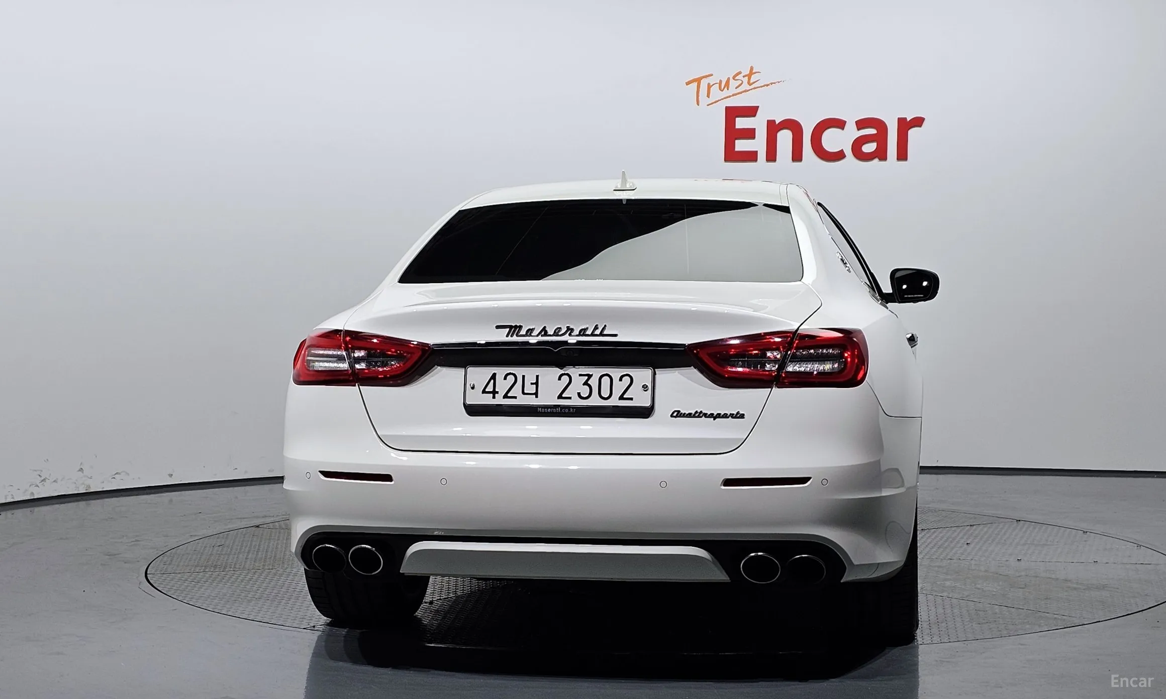 Maserati Quattroporte превью 4
