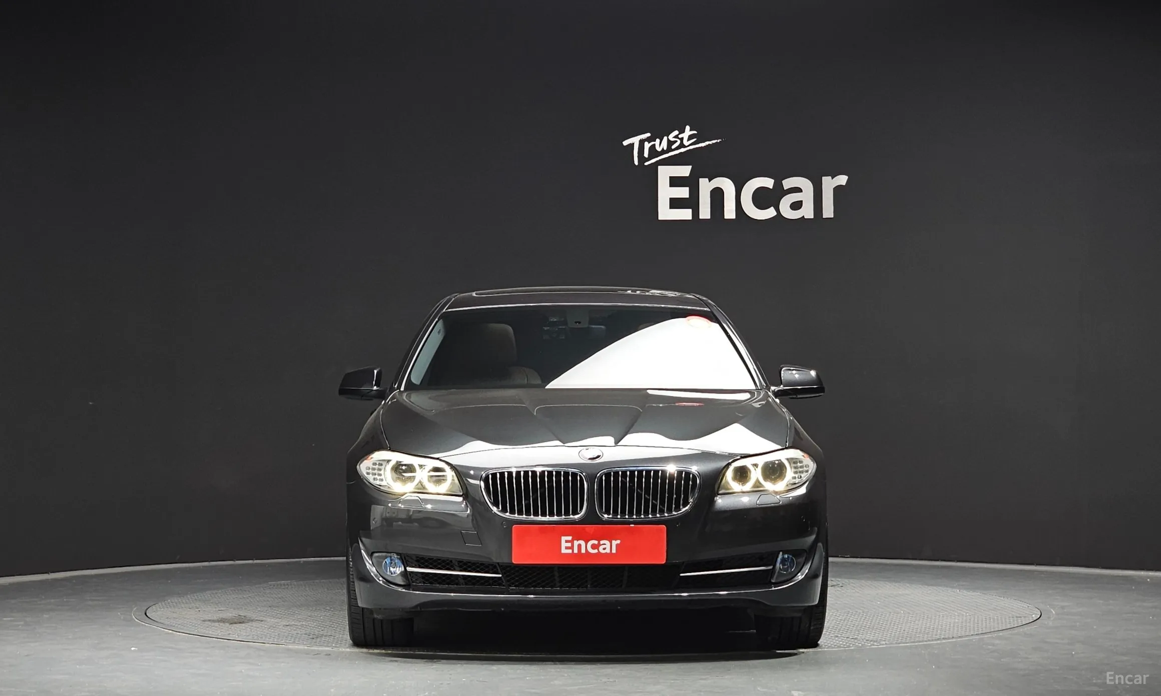 BMW 5 Series (F10) превью 2