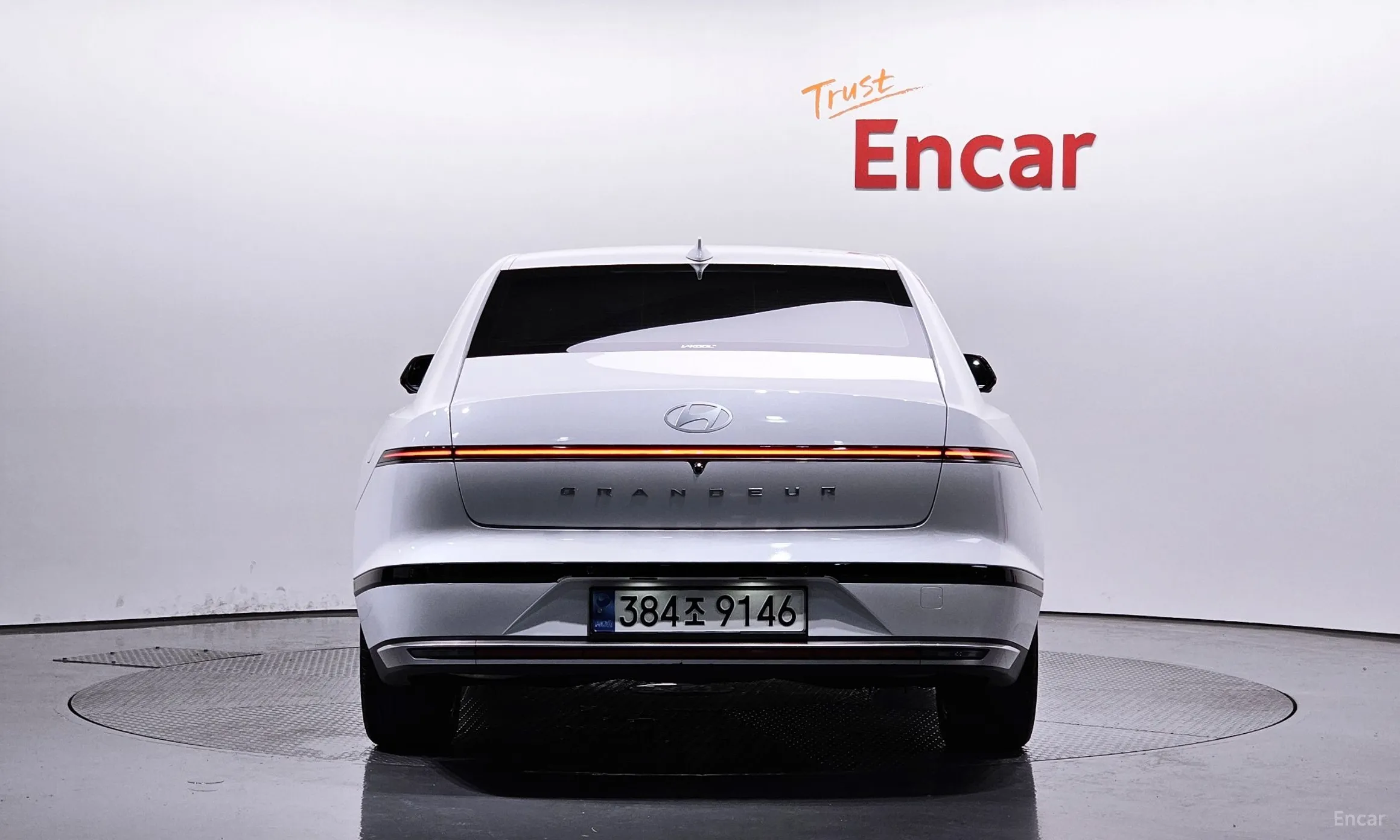 Hyundai Grandeur Hybrid (GN7) превью 3