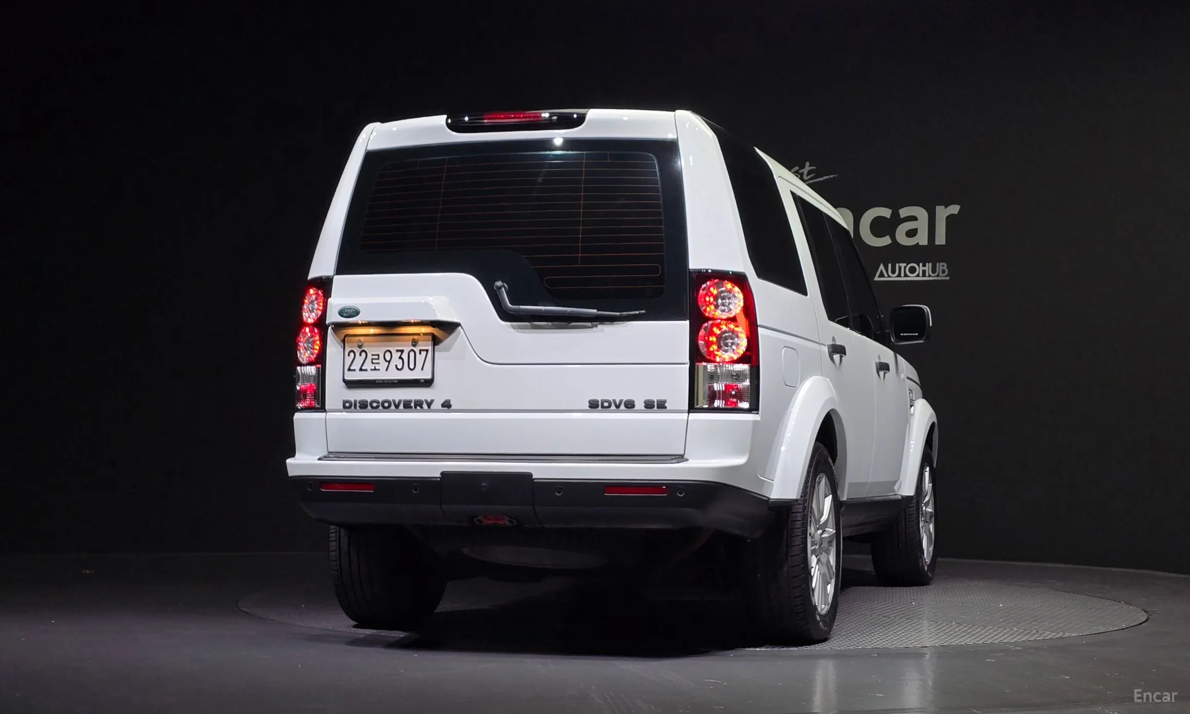 Land Rover Discovery 4 превью 3