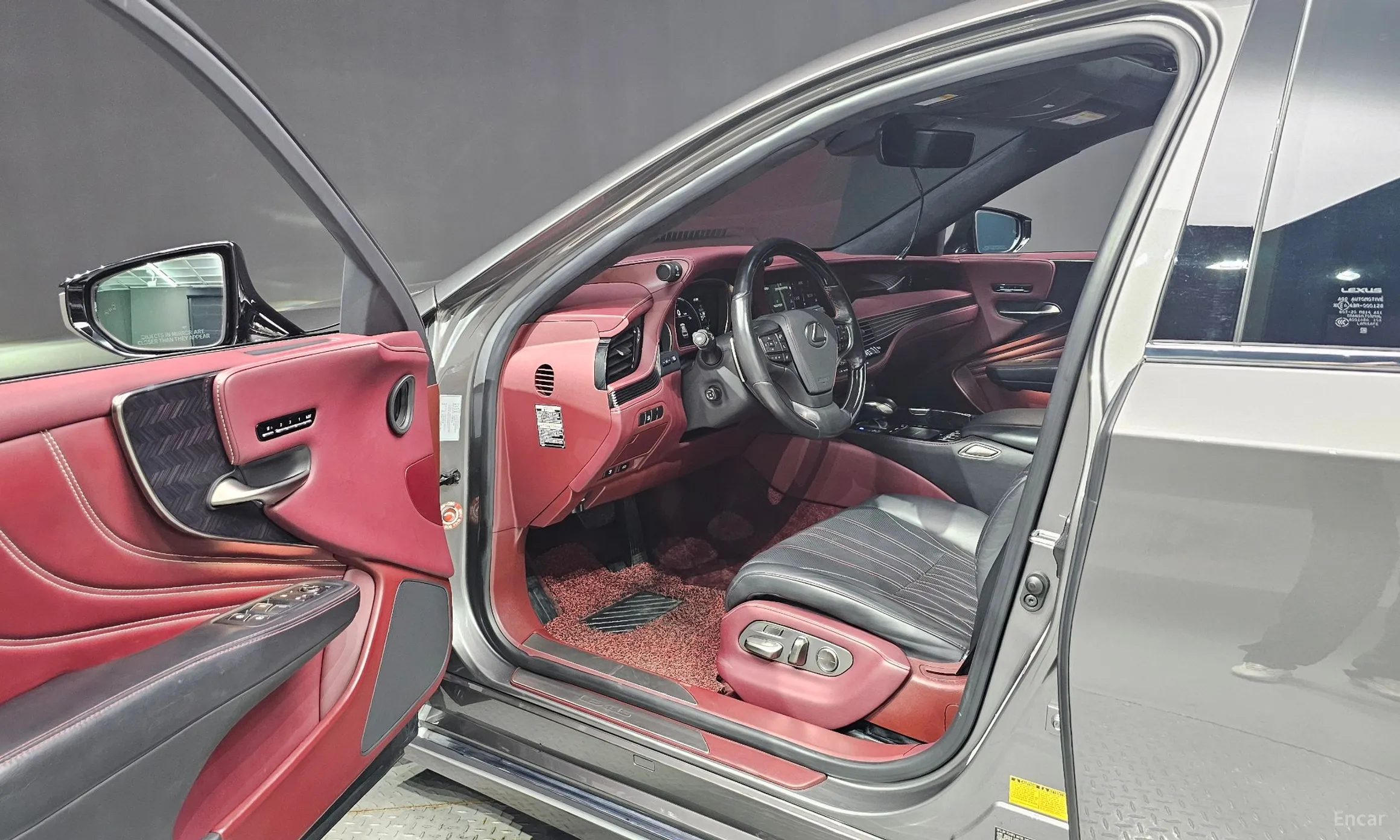 Lexus LS500h Gen 5 превью 10