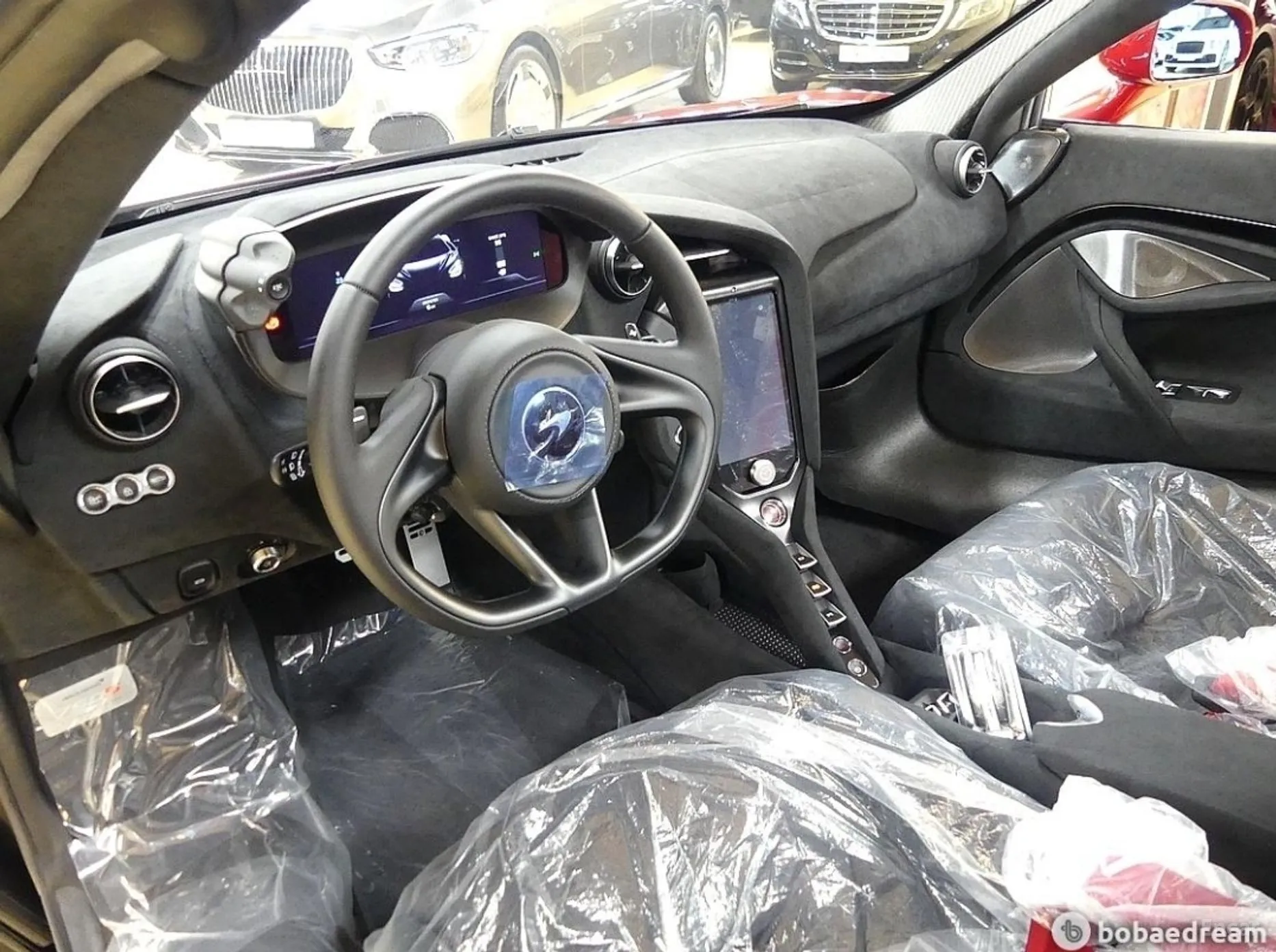 McLaren 750S превью 19