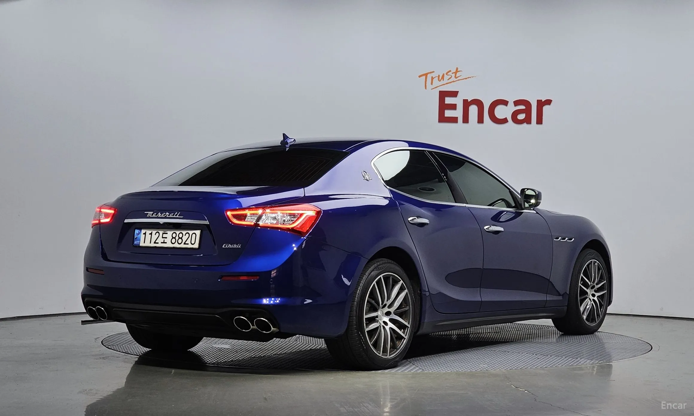 Maserati Ghibli превью 2