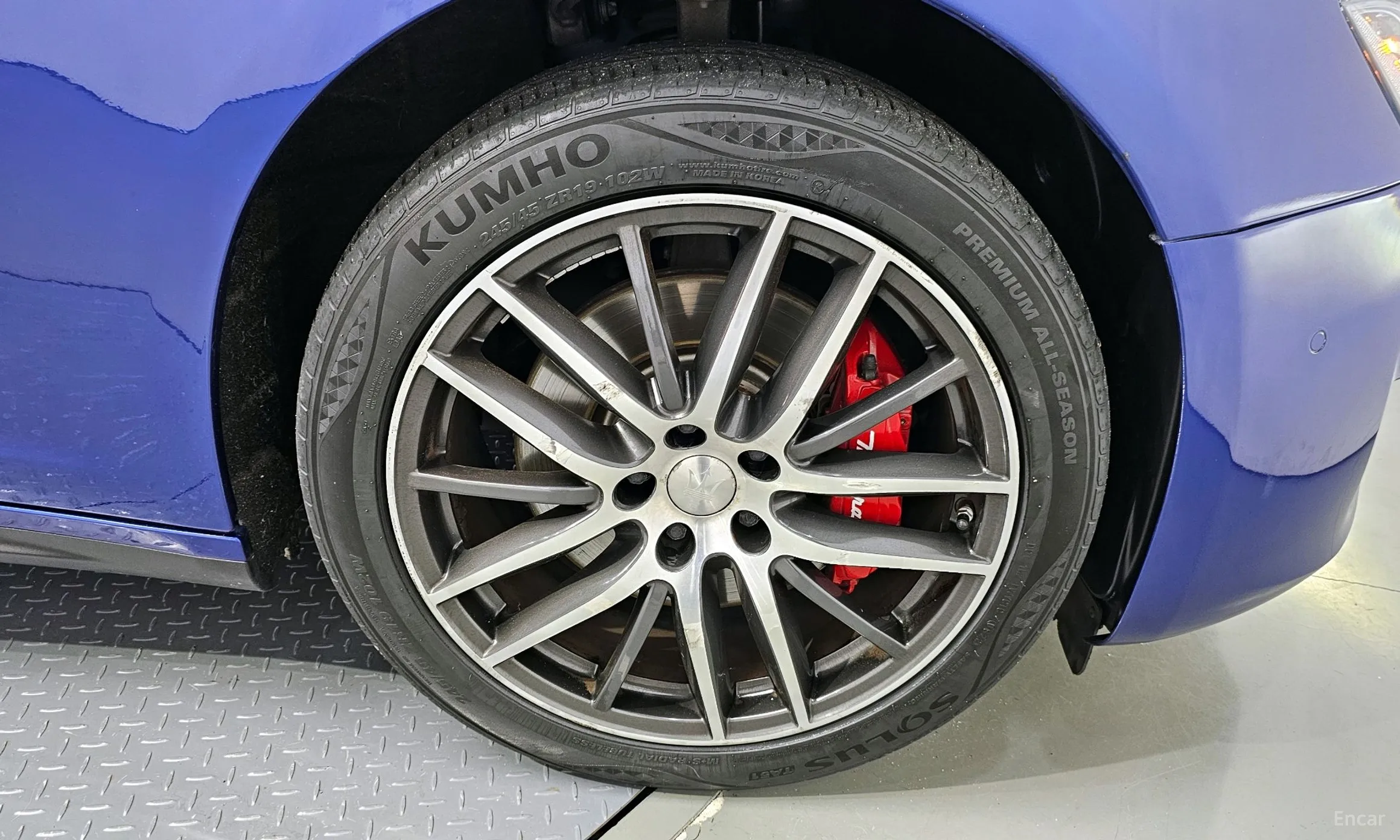 Maserati Ghibli превью 5